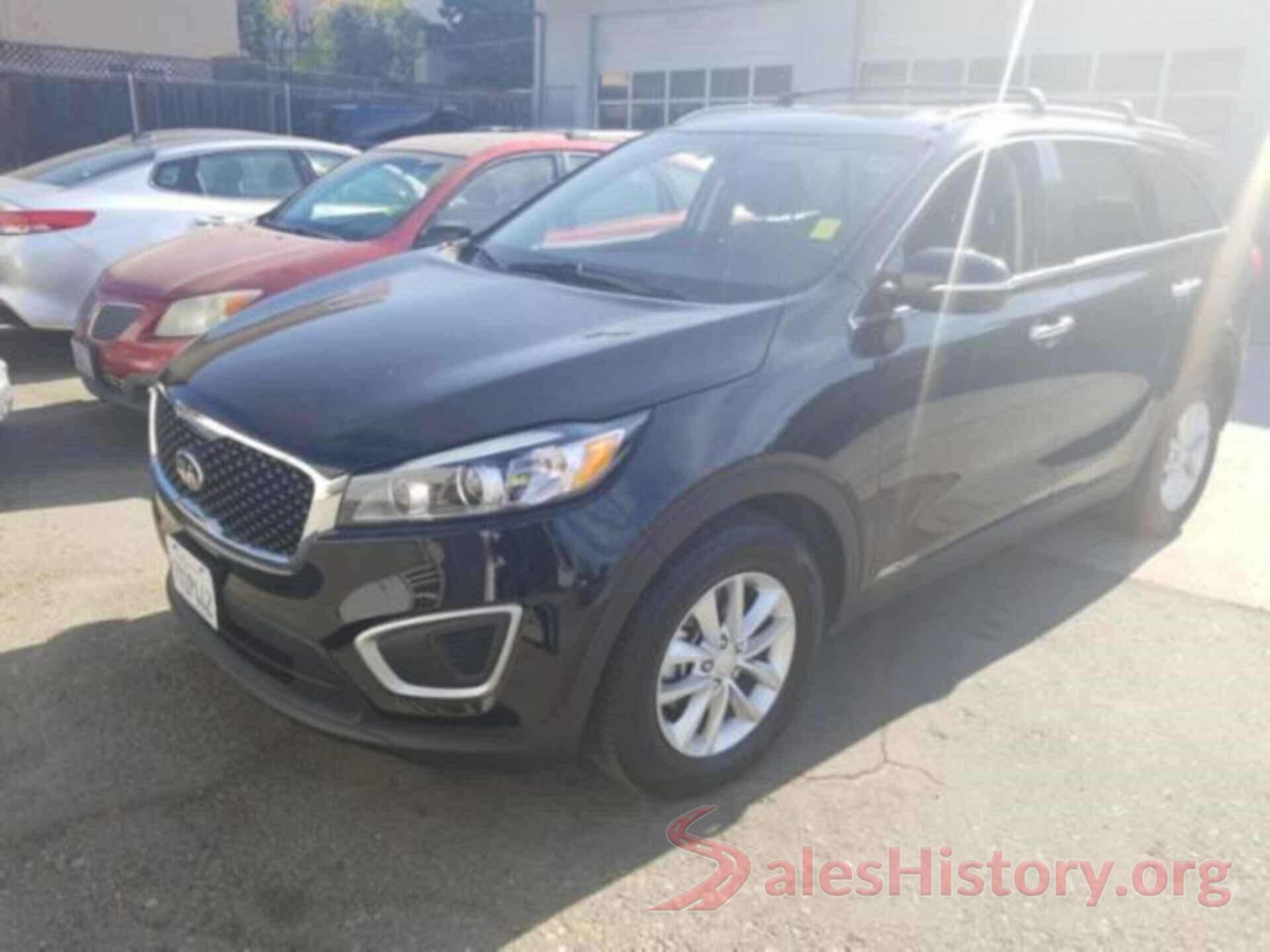 5XYPGDA55HG220560 2017 KIA SORENTO