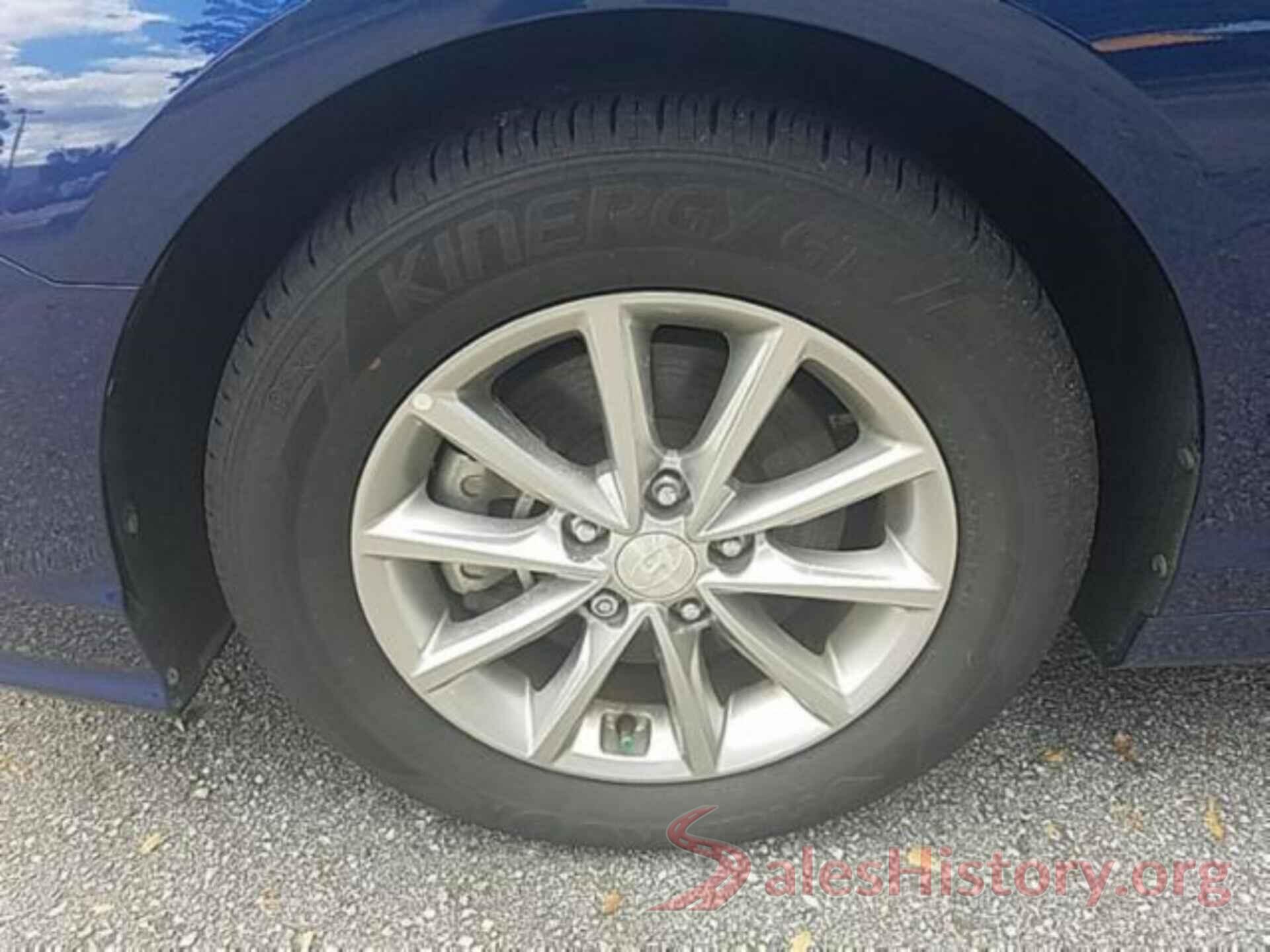 5NPE24AF0JH606655 2018 HYUNDAI SONATA