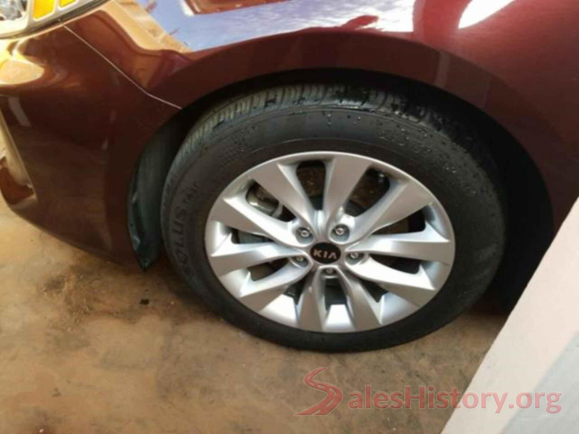 5XXGU4L30JG210985 2018 KIA OPTIMA