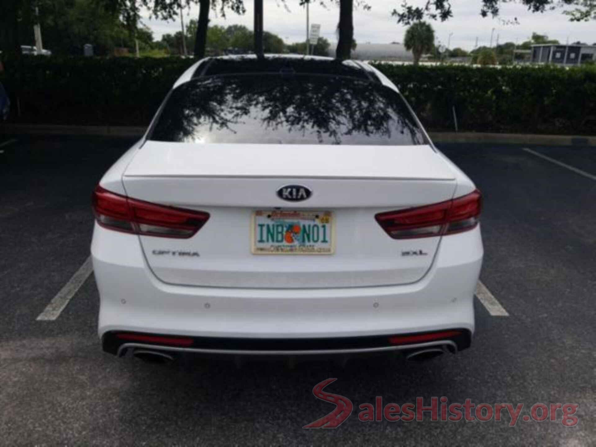 5XXGV4L25JG206242 2018 KIA OPTIMA