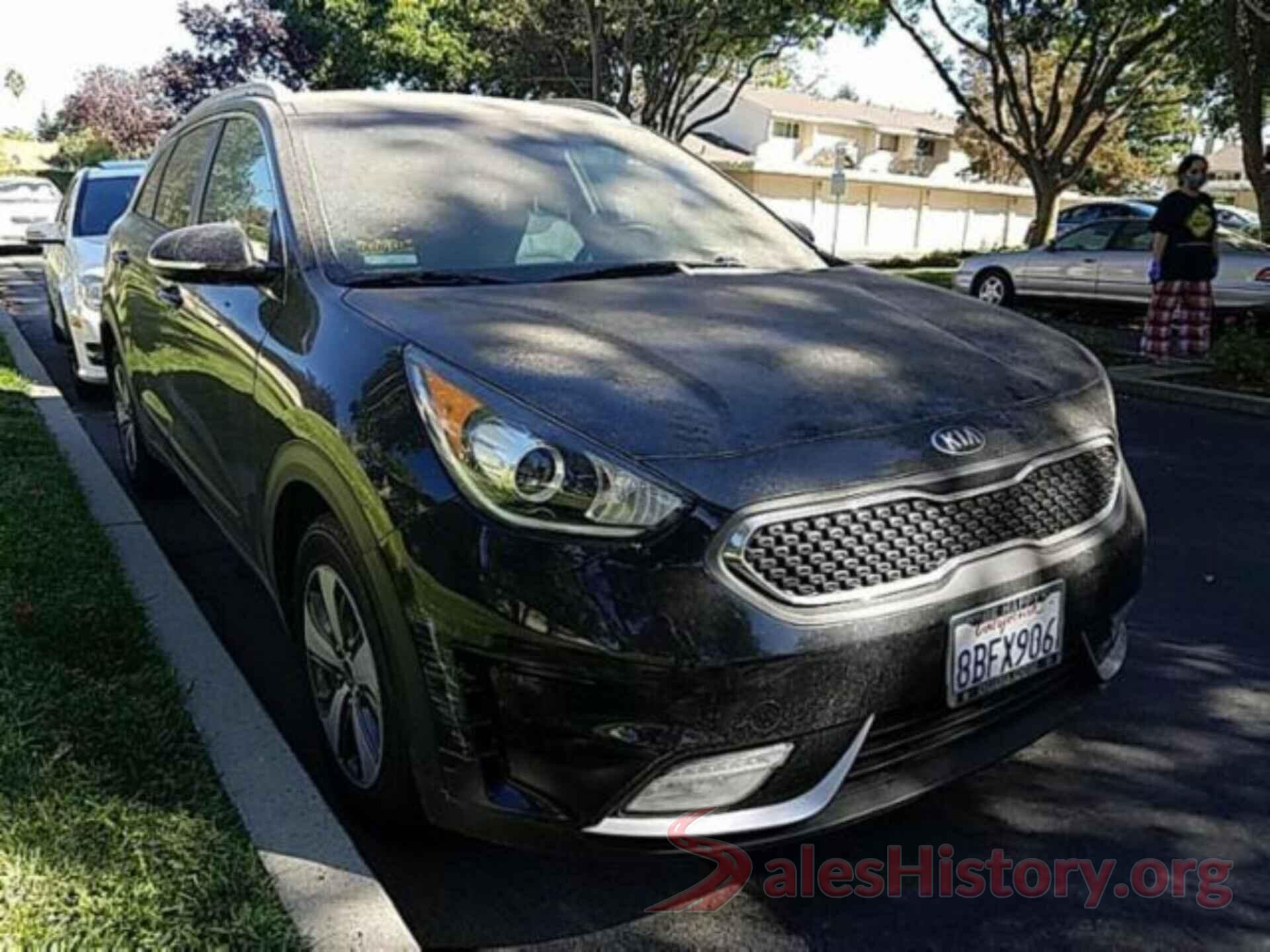 KNDCC3LC0H5074111 2017 KIA NIRO