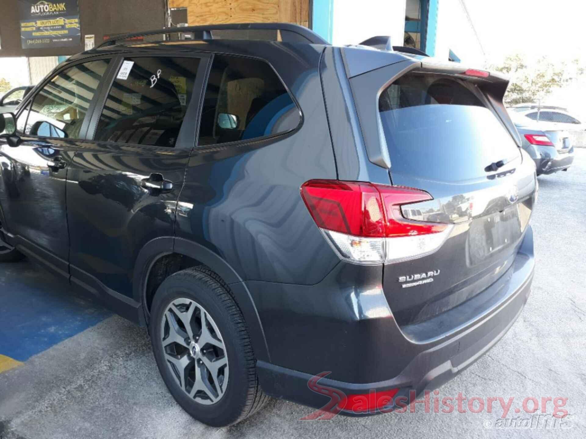 JF2SKAGC7KH554294 2019 SUBARU FORESTER