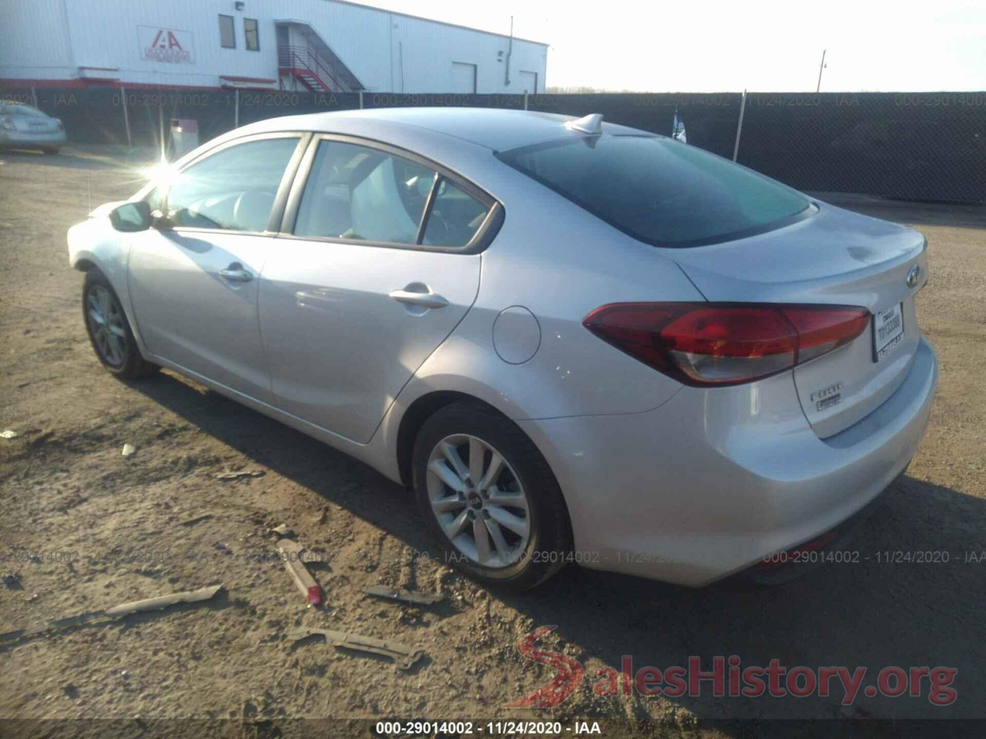 3KPFL4A71HE135480 2017 KIA FORTE