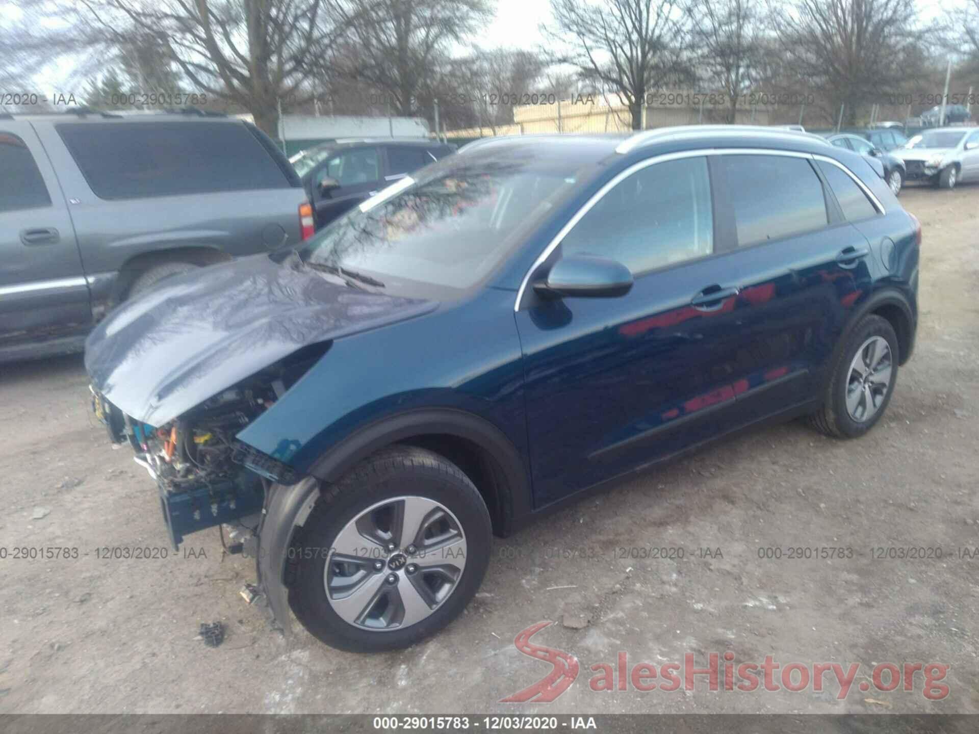 KNDCB3LC1K5240307 2019 KIA NIRO