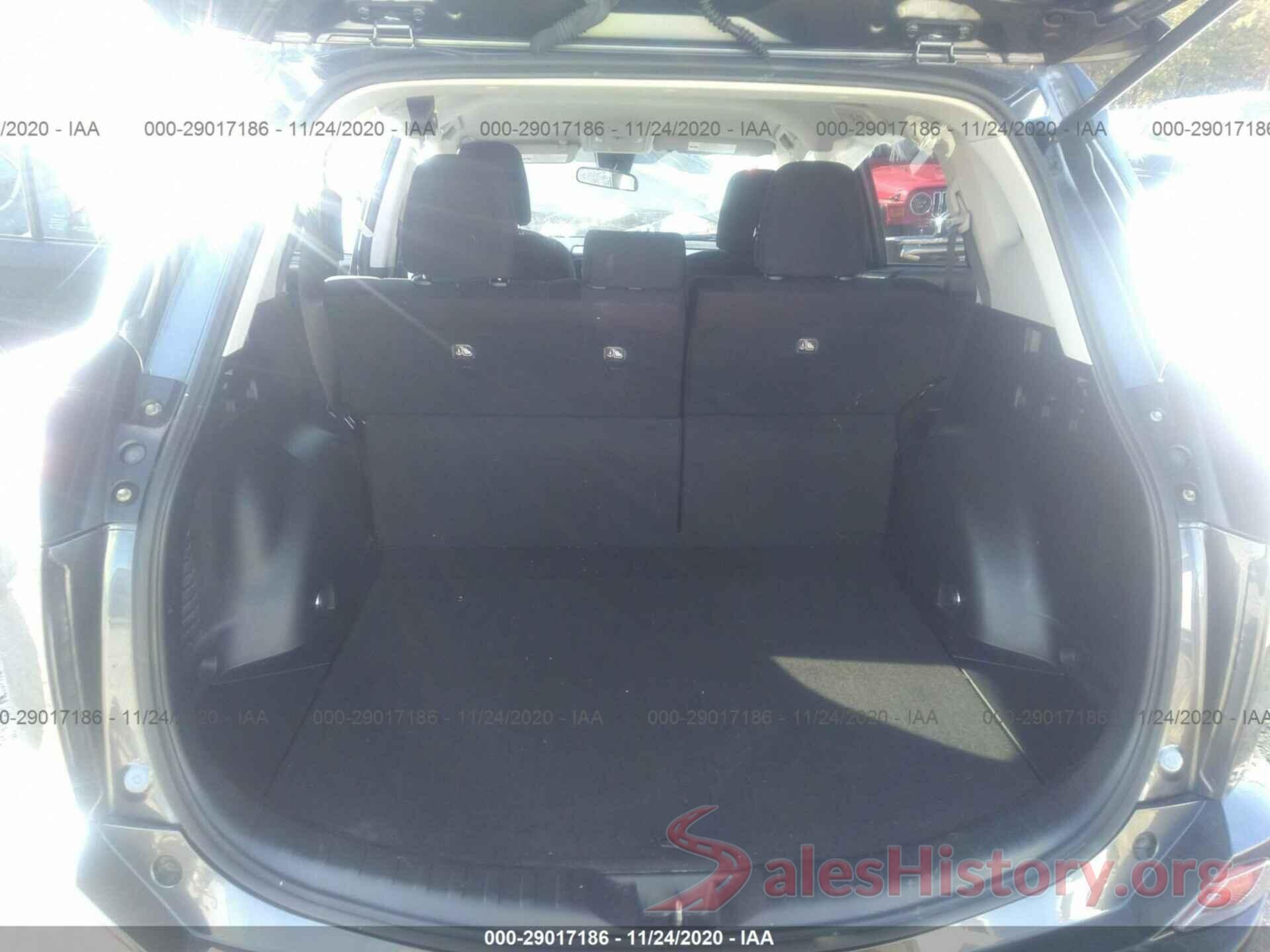 JTMBFREV8HJ118285 2017 TOYOTA RAV4