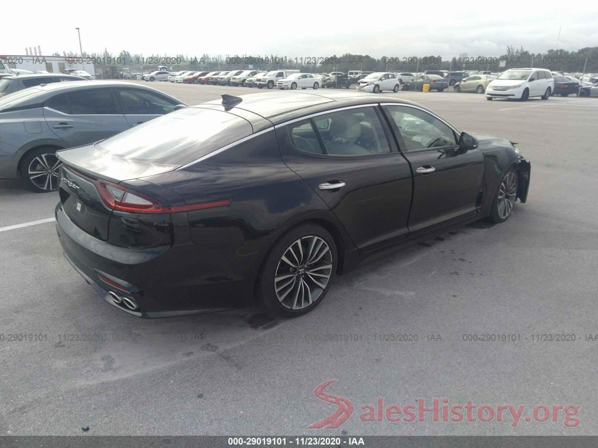 KNAE25LA8J6024575 2018 KIA STINGER