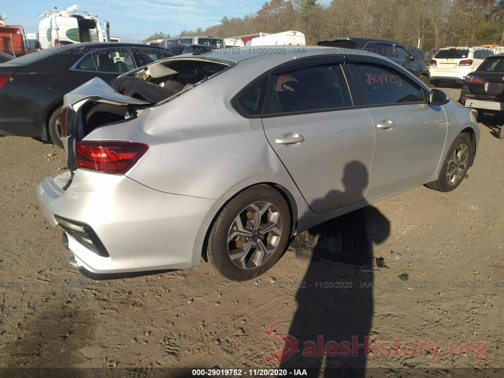 3KPF24AD4KE134615 2019 KIA FORTE