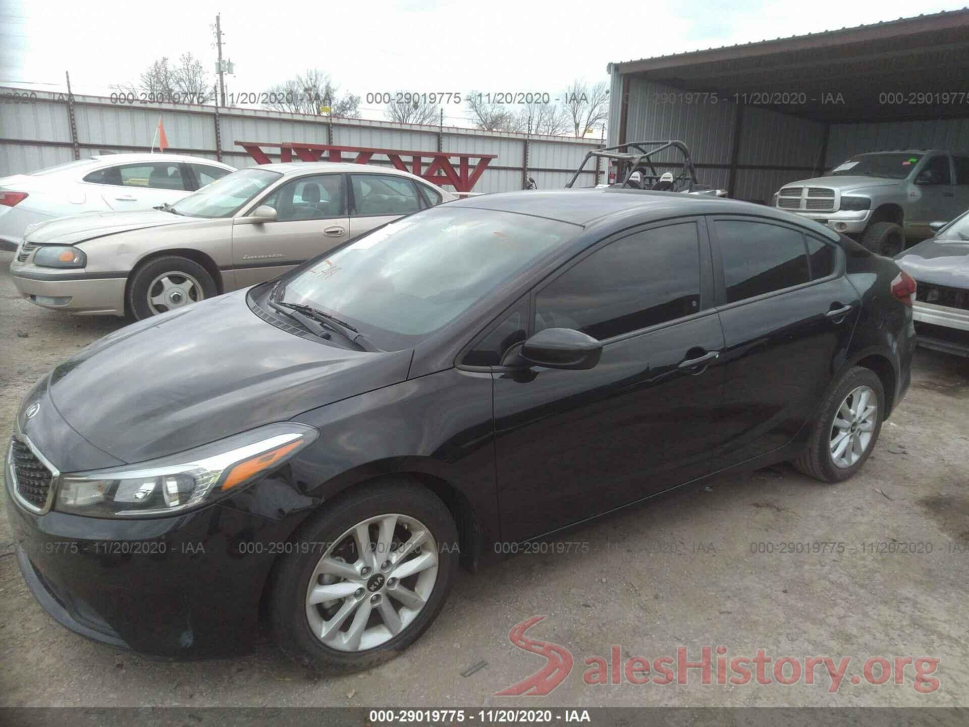 3KPFL4A7XHE113820 2017 KIA FORTE