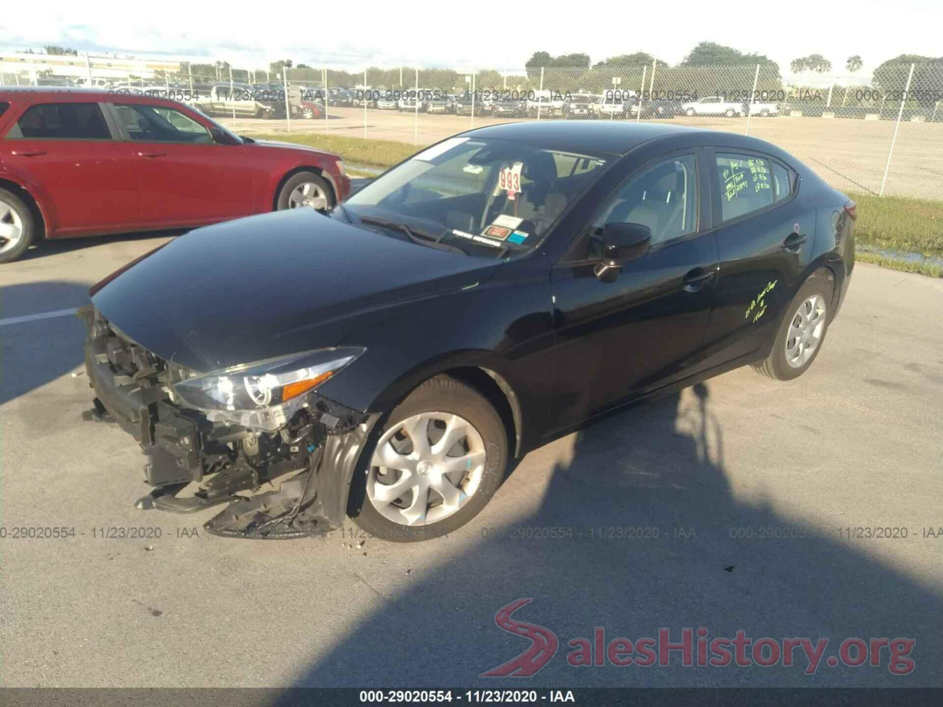 3MZBN1U79JM178038 2018 MAZDA MAZDA3 4-DOOR