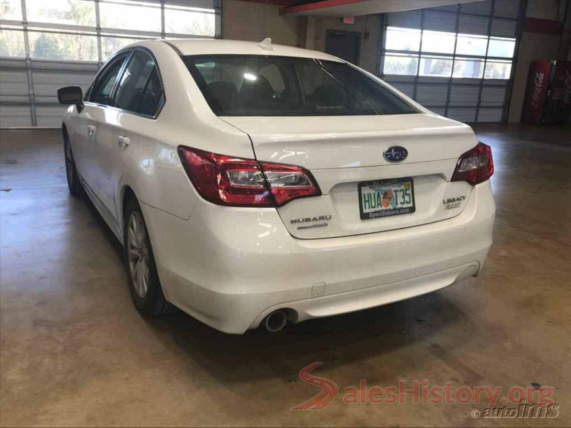 4S3BNAC66H3043445 2017 SUBARU LEGACY