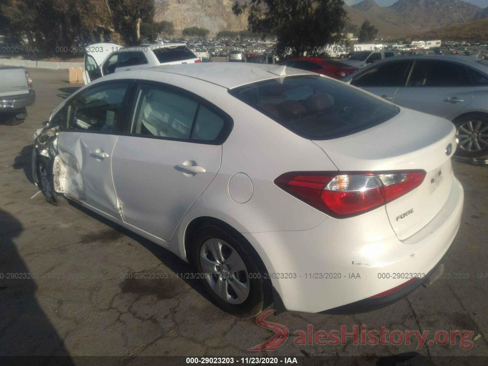 KNAFX4A64G5498049 2016 KIA FORTE