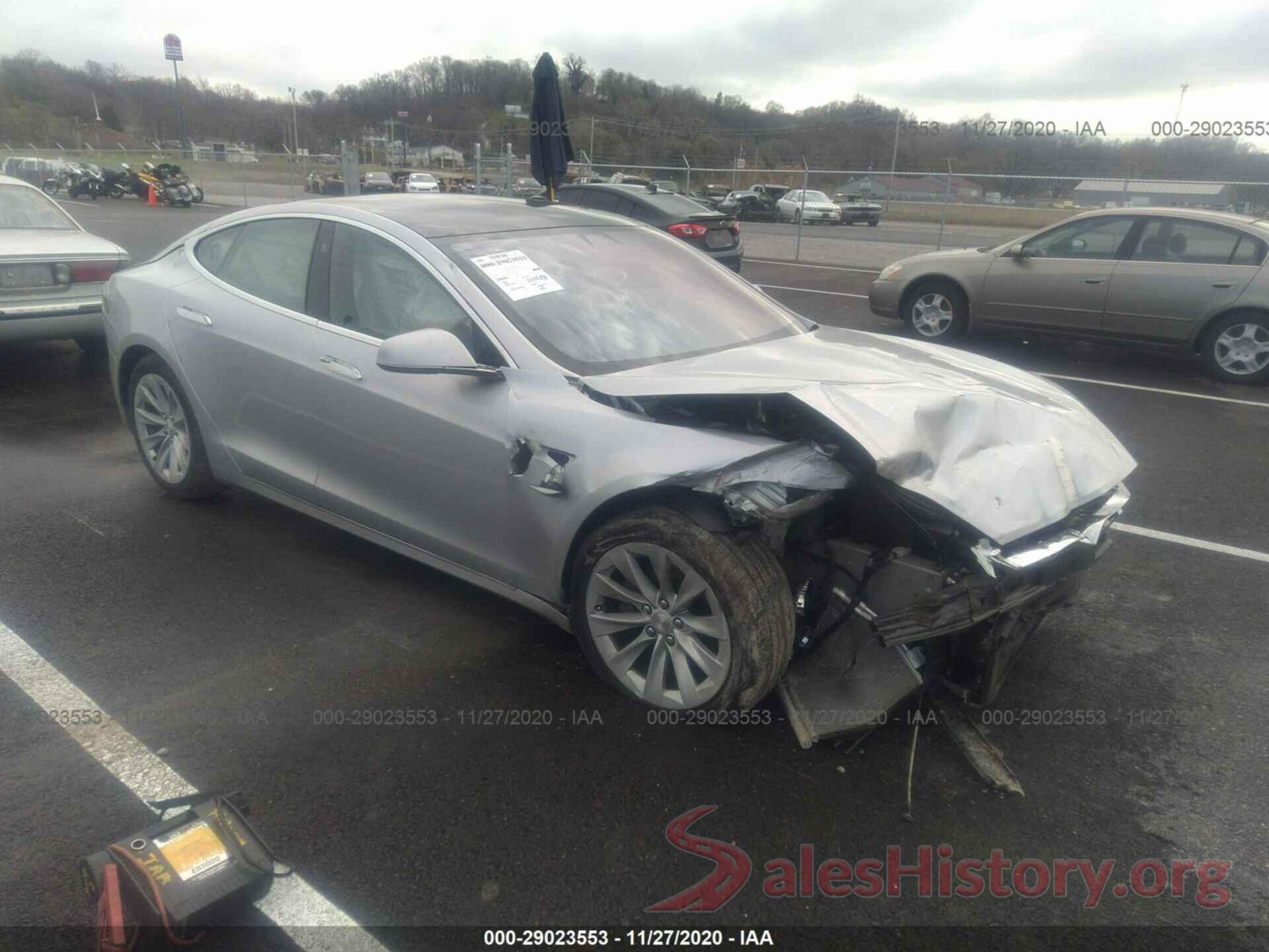 5YJSA1E22JF245259 2018 TESLA MODEL S