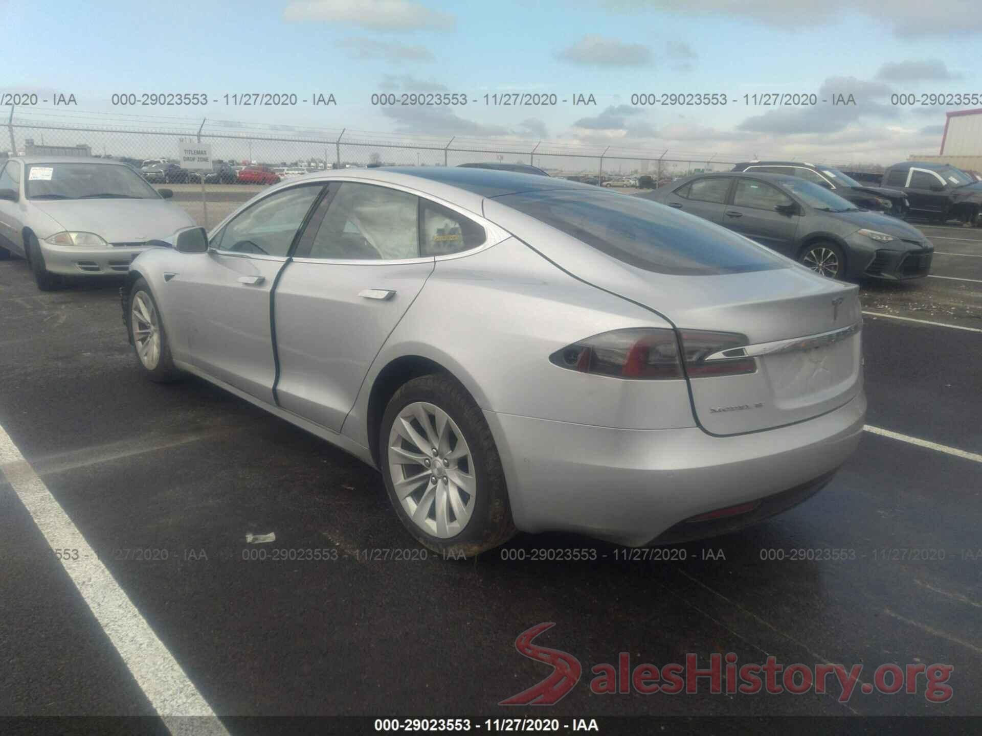 5YJSA1E22JF245259 2018 TESLA MODEL S