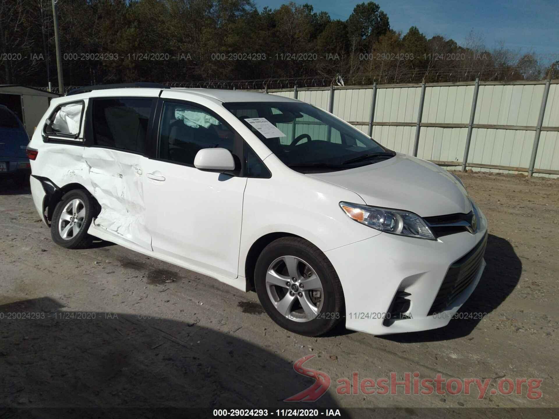 5TDKZ3DC8KS997141 2019 TOYOTA SIENNA