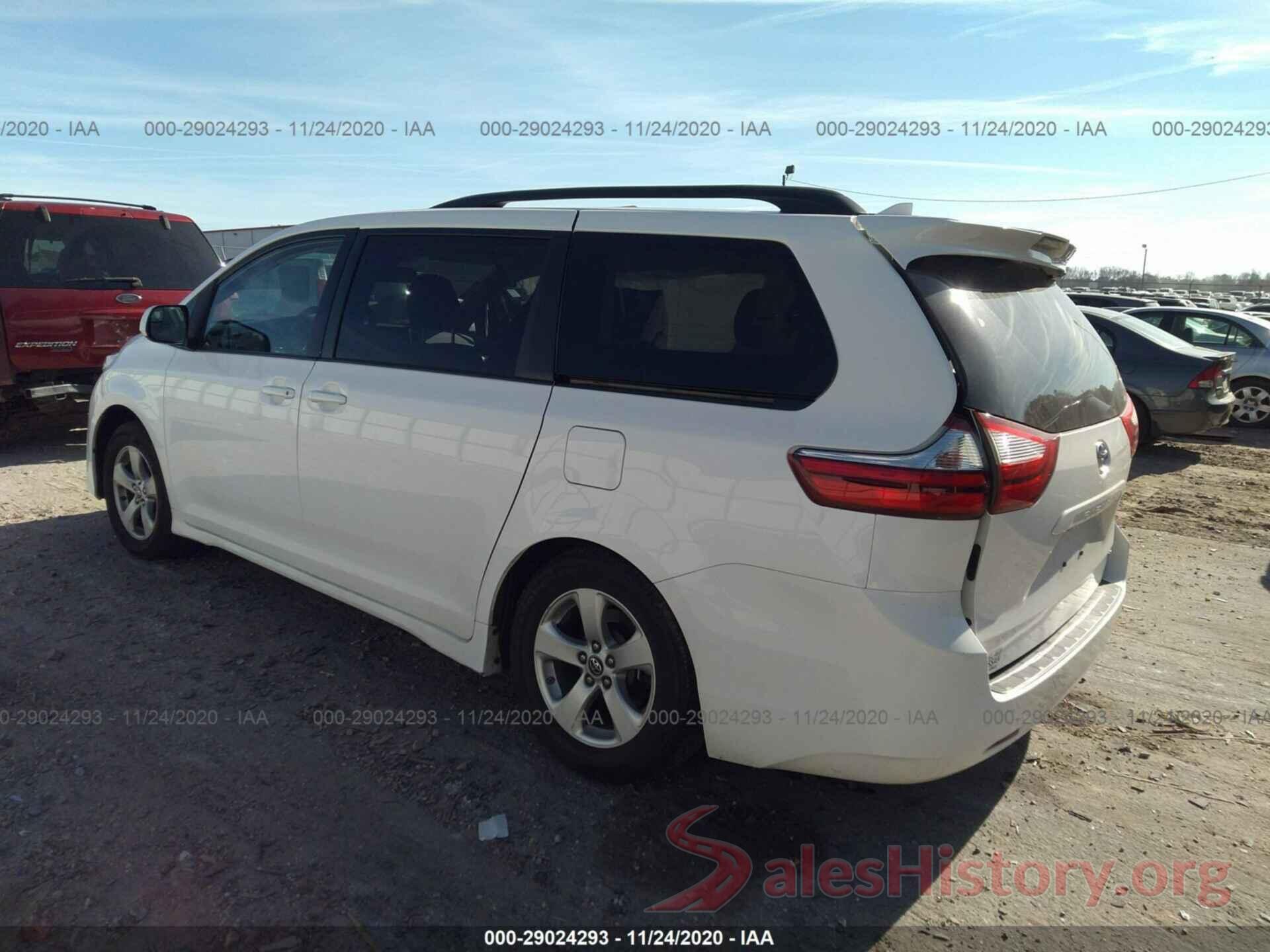 5TDKZ3DC8KS997141 2019 TOYOTA SIENNA