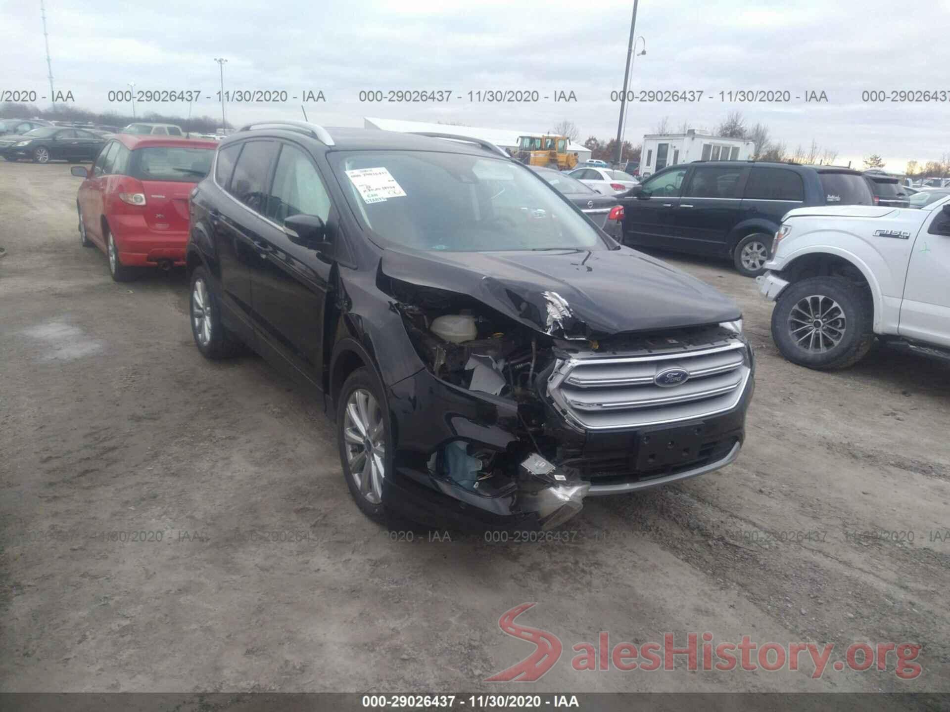 1FMCU9J9XJUB06822 2018 FORD ESCAPE