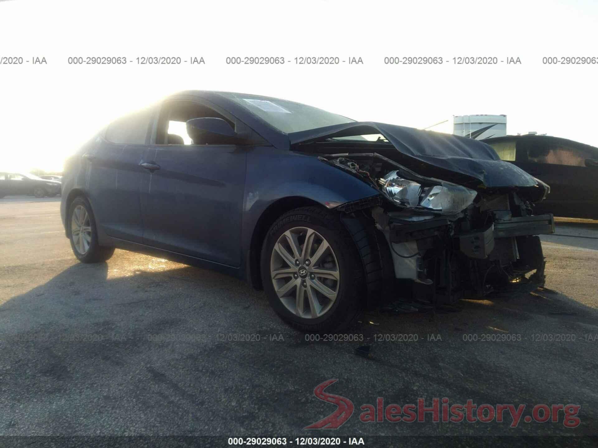 5NPDH4AE4GH689646 2016 HYUNDAI ELANTRA