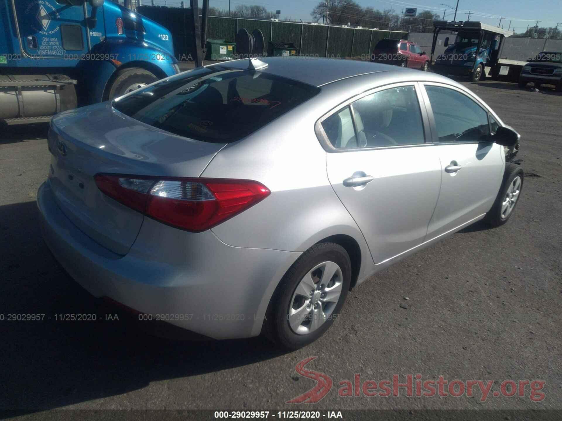 KNAFK4A64G5538631 2016 KIA FORTE