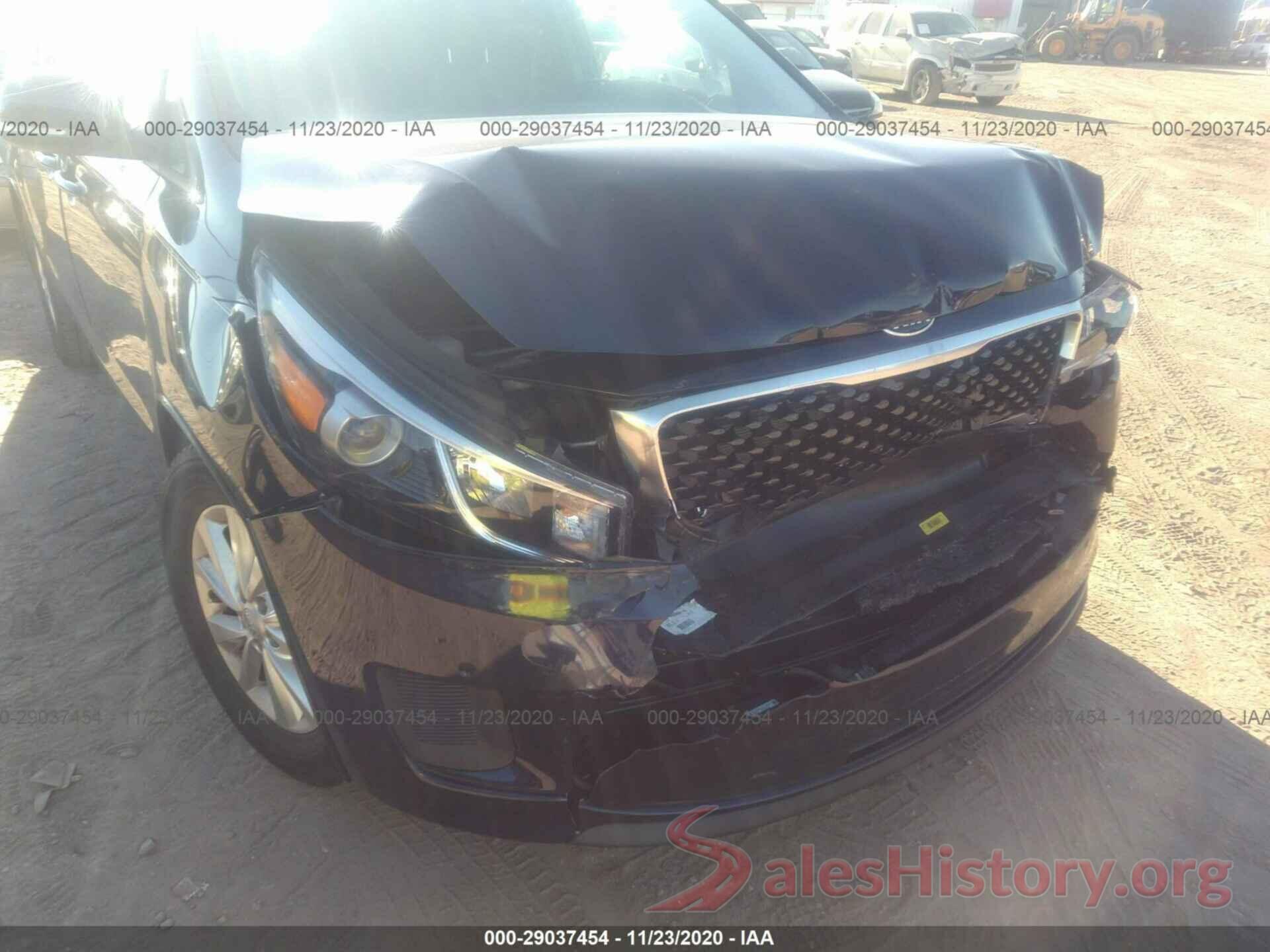 KNDMB5C1XJ6350845 2018 KIA SEDONA