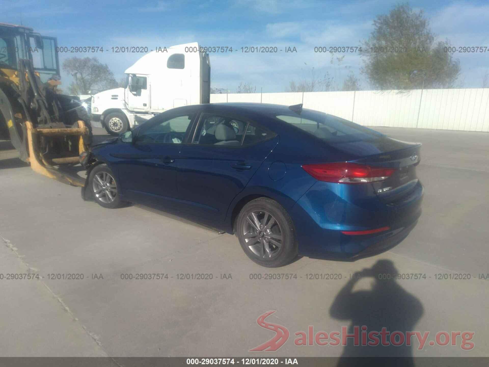 5NPD84LF2HH120656 2017 HYUNDAI ELANTRA