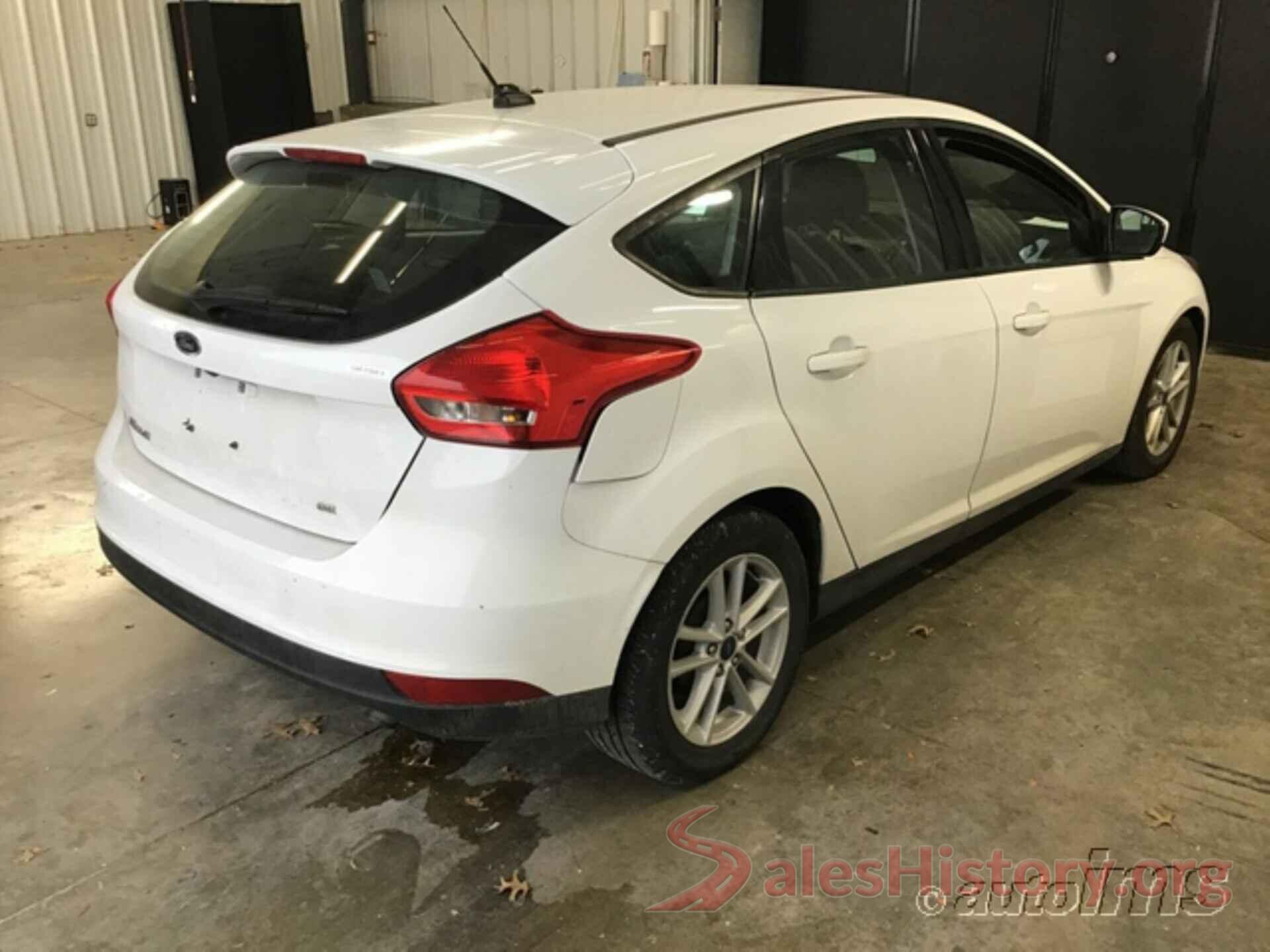 1FADP3K25JL251695 2018 FORD FOCUS