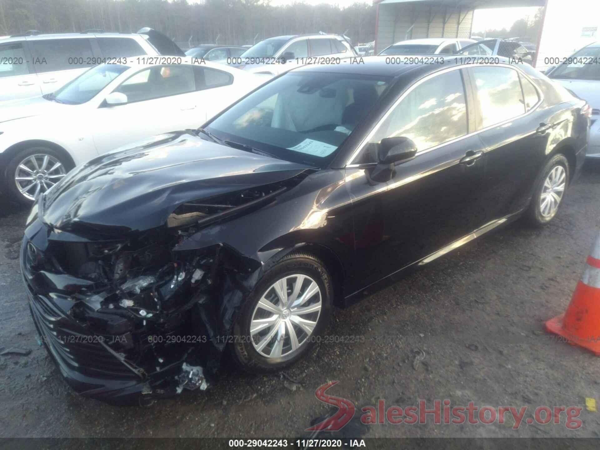 4T1B11HKXKU842918 2019 TOYOTA CAMRY