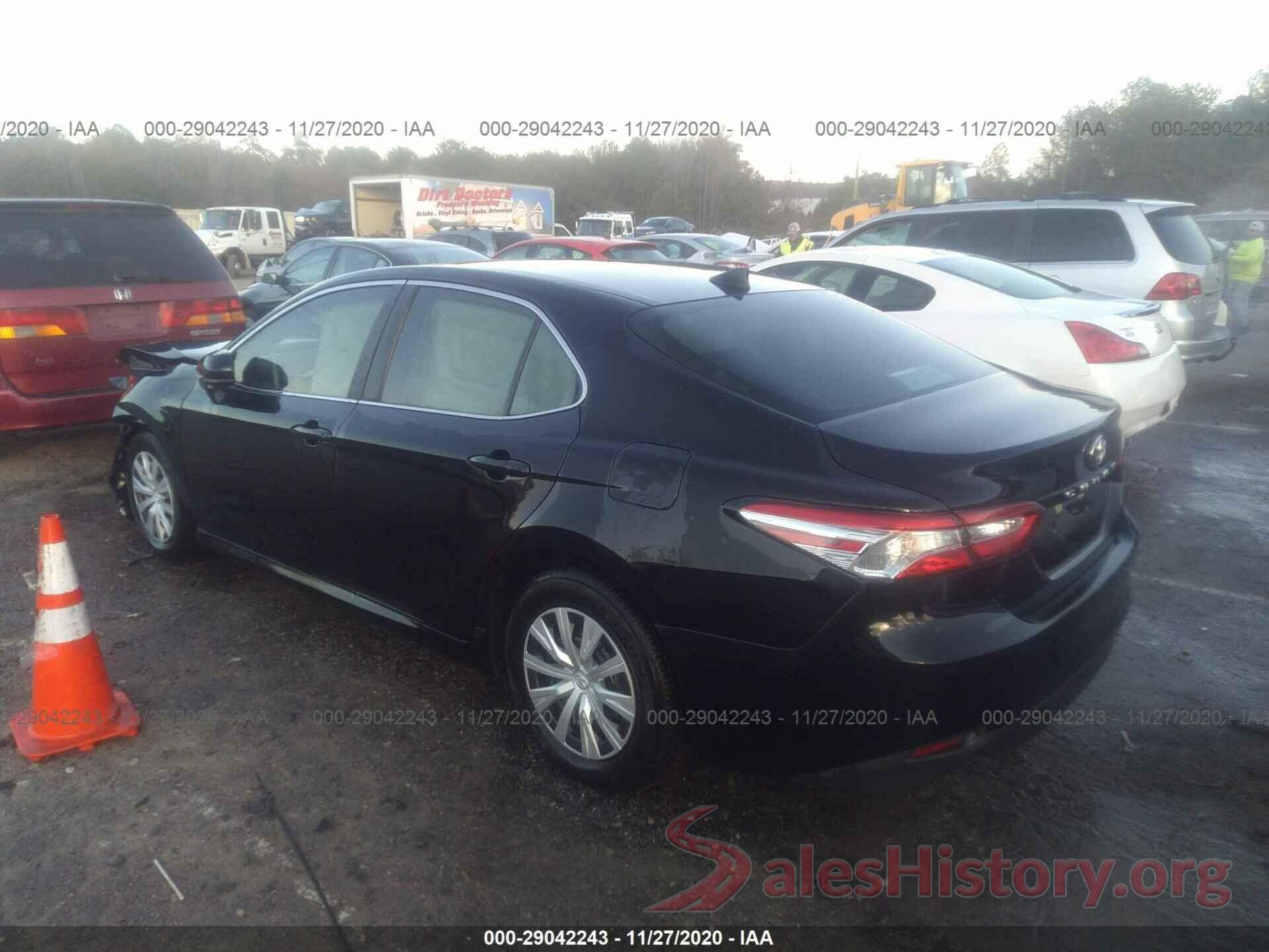 4T1B11HKXKU842918 2019 TOYOTA CAMRY