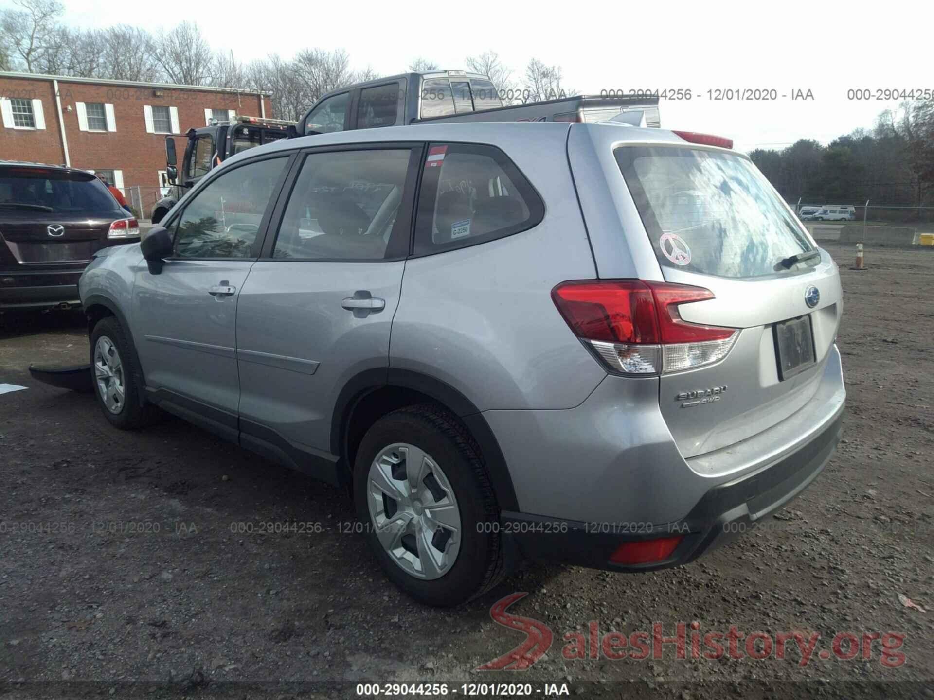 JF2SKAAC7KH514743 2019 SUBARU FORESTER