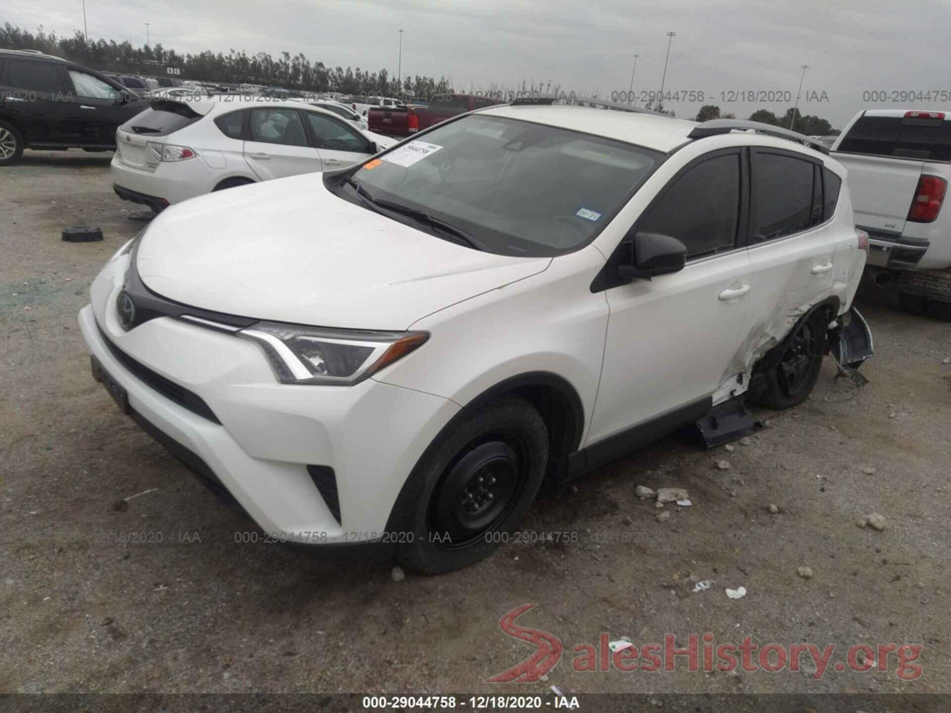 JTMZFREV4JJ746185 2018 TOYOTA RAV4