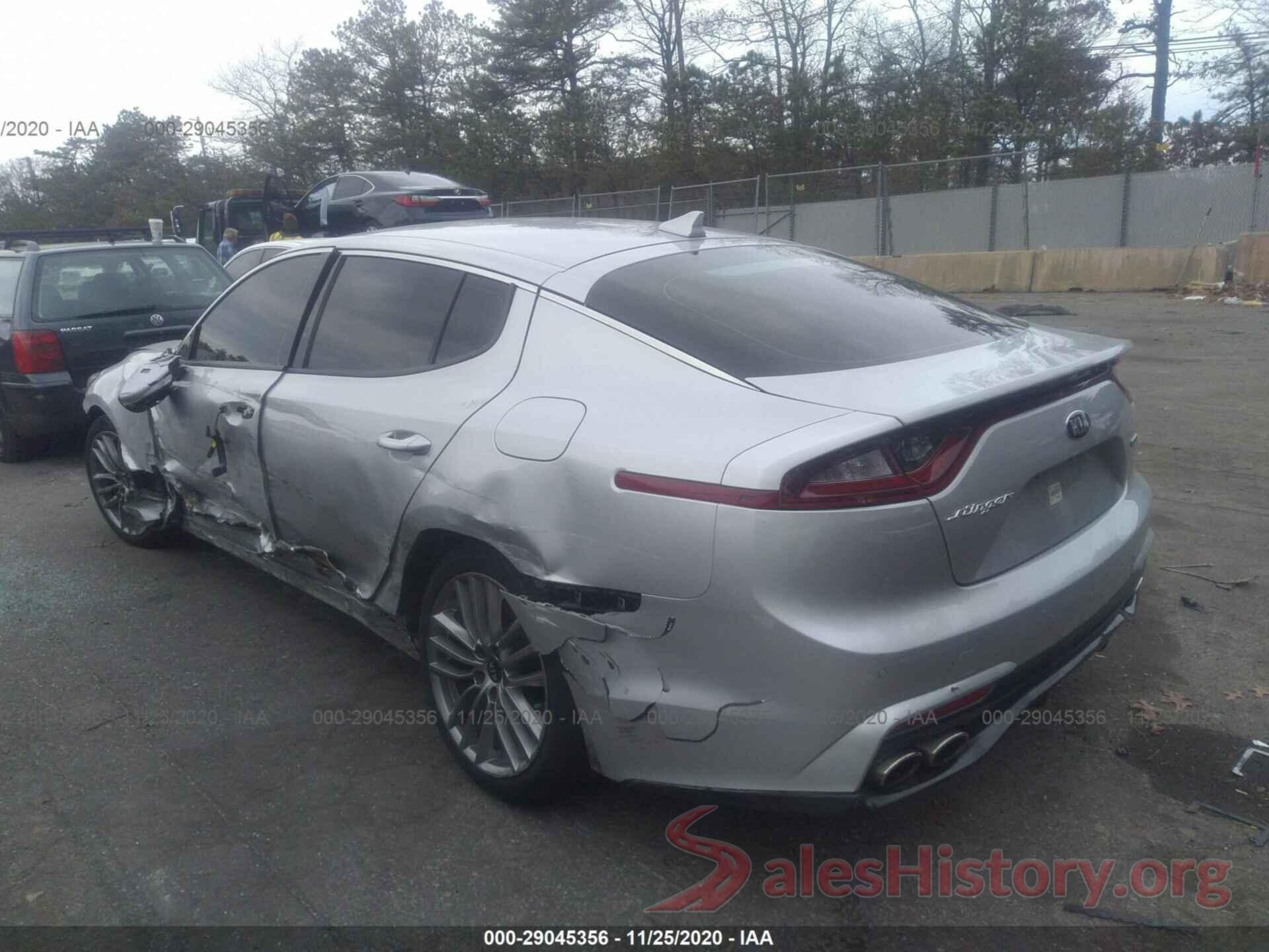 KNAE15LA8J6019749 2018 KIA STINGER