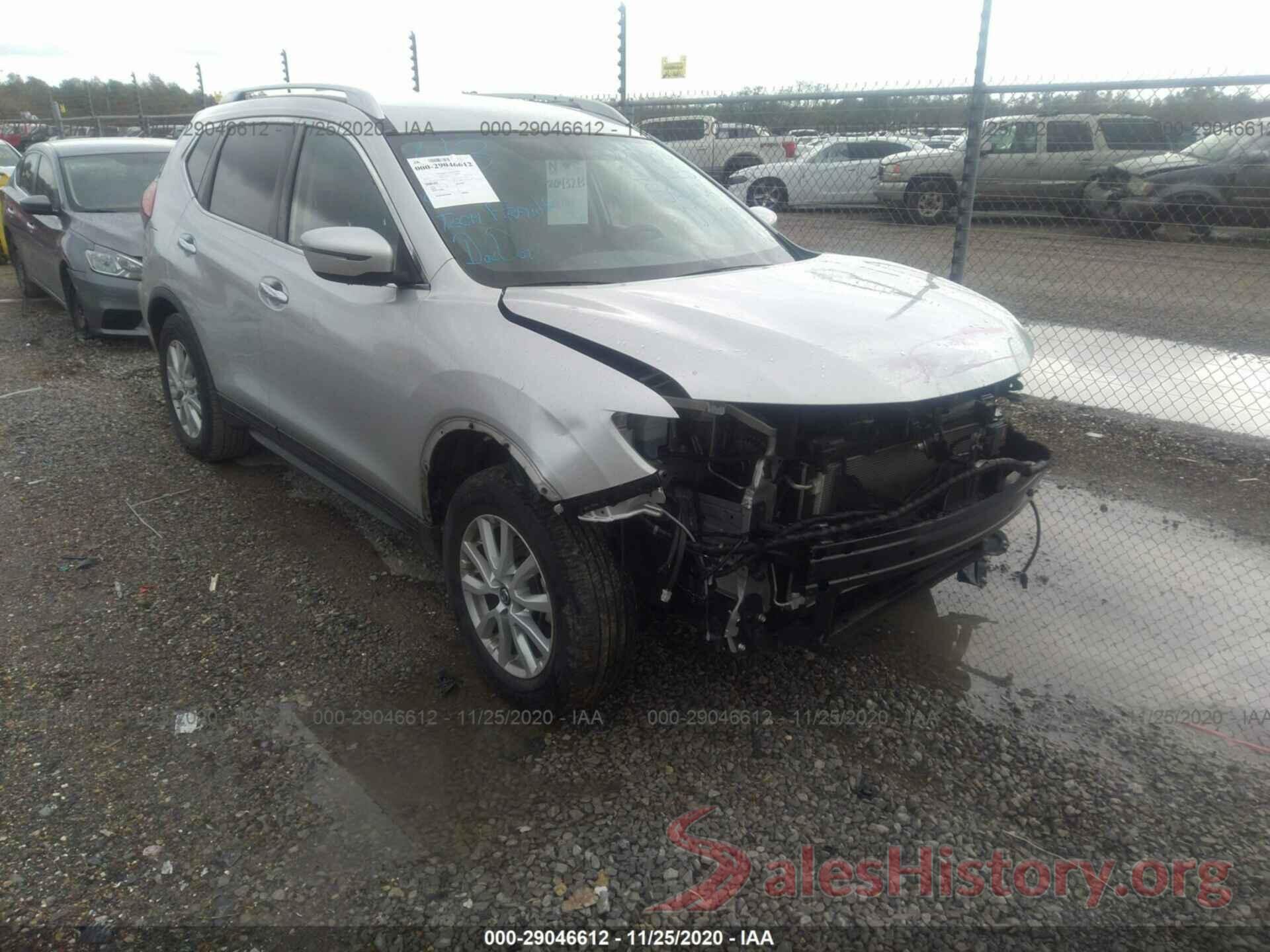 KNMAT2MV8JP588557 2018 NISSAN ROGUE