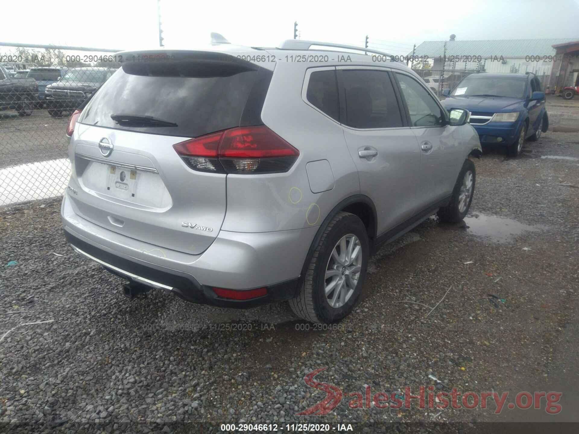 KNMAT2MV8JP588557 2018 NISSAN ROGUE