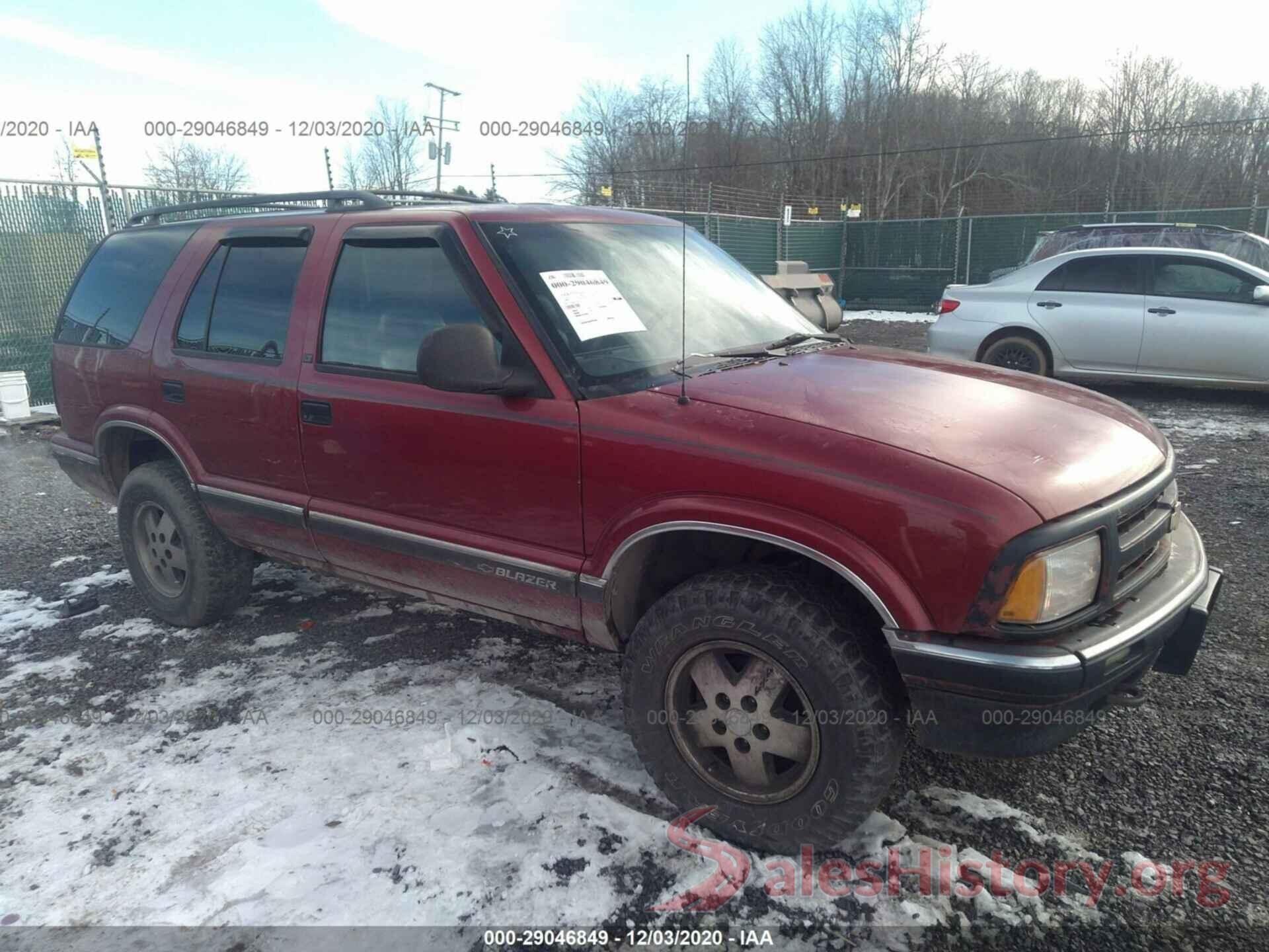 1GNDT13WXV2195395 1997 CHEVROLET BLAZER