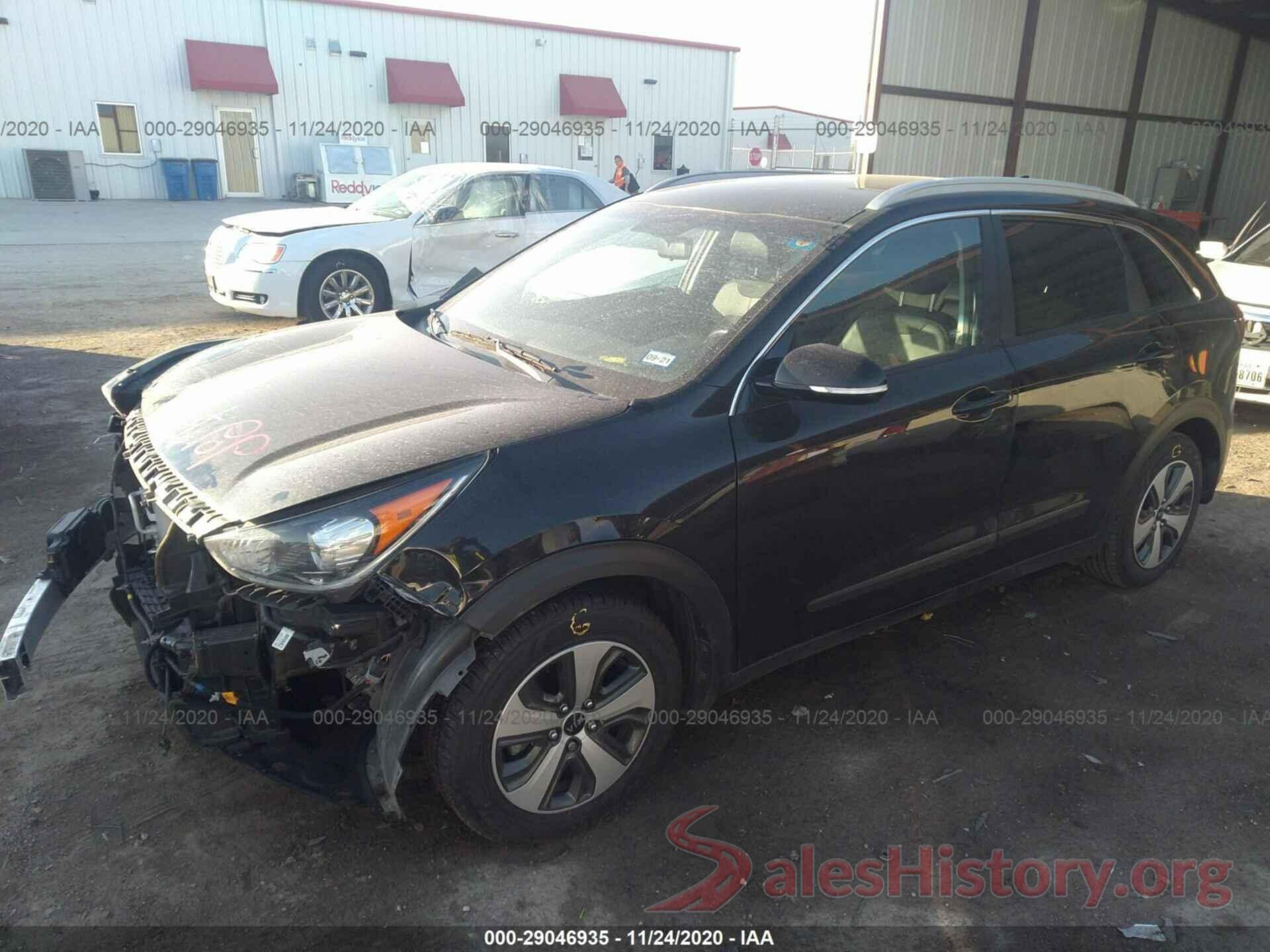 KNDCC3LC5H5079739 2017 KIA NIRO