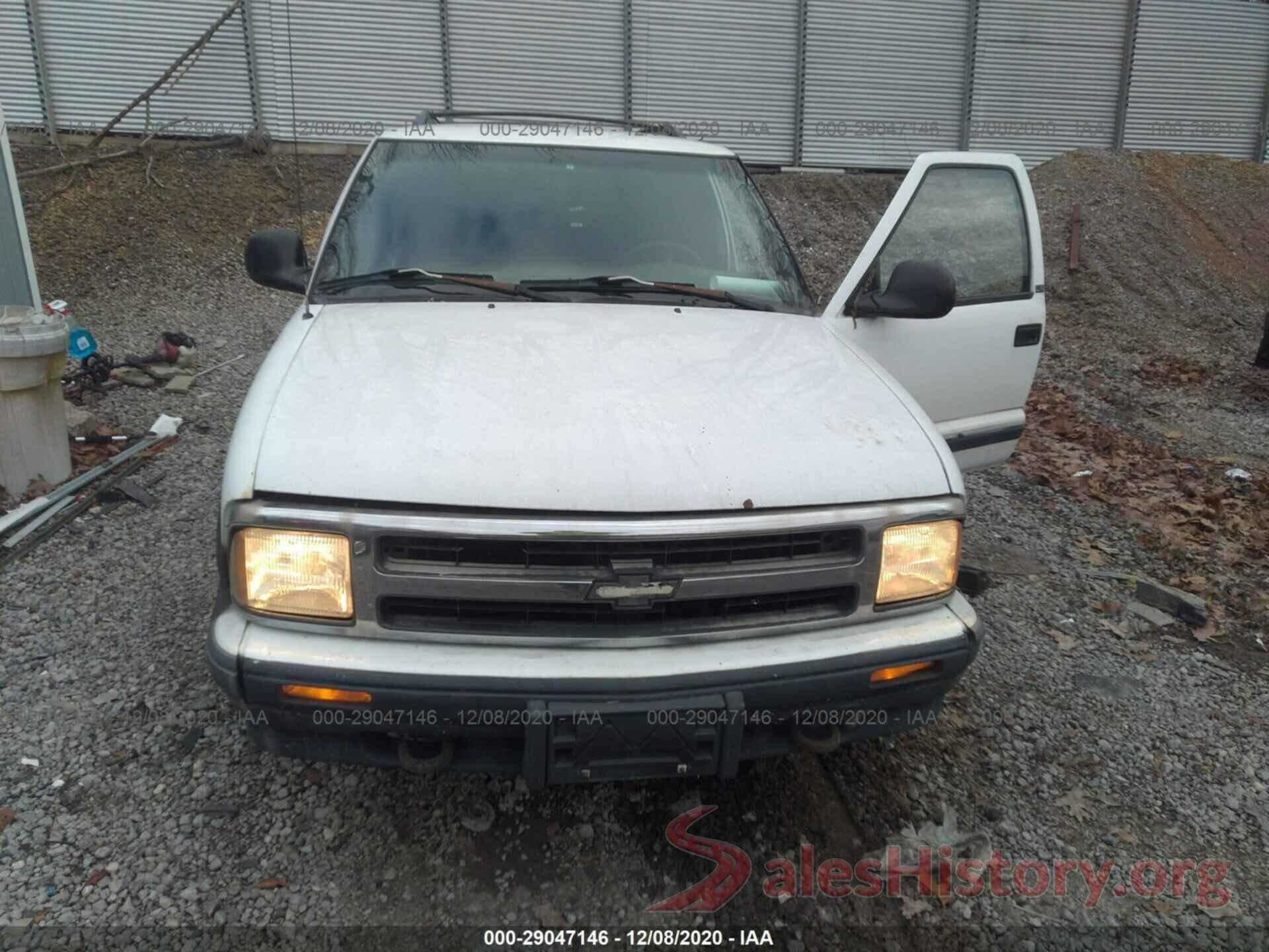 1GNDT13W3V2223053 1997 CHEVROLET BLAZER