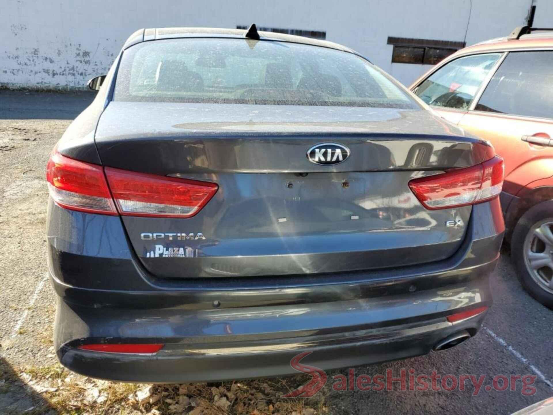 5XXGU4L35JG189597 2018 KIA OPTIMA