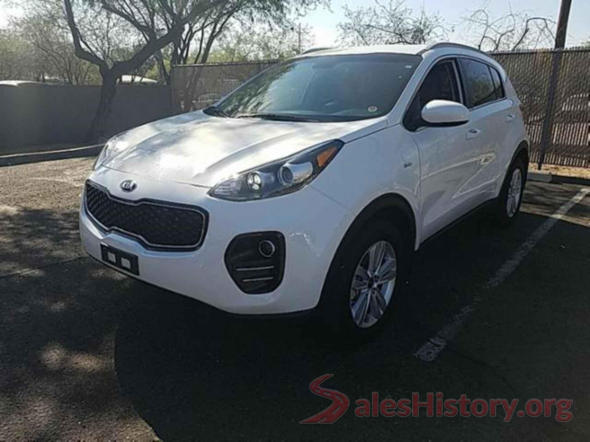 KNDPMCAC1J7433414 2018 KIA SPORTAGE