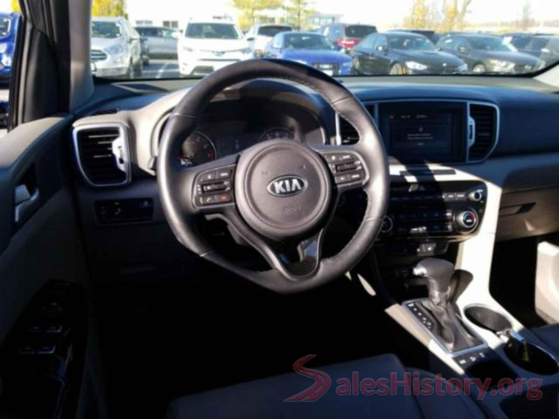 KNDPNCAC7J7379596 2018 KIA SPORTAGE