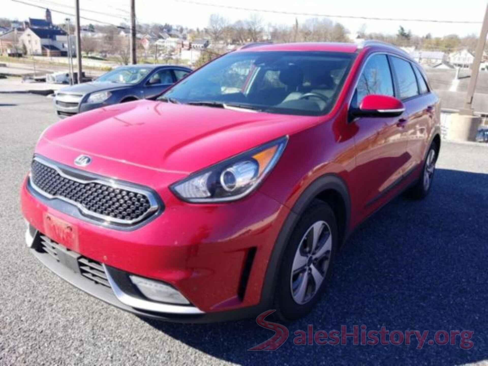 KNDCE3LC5J5110939 2018 KIA NIRO