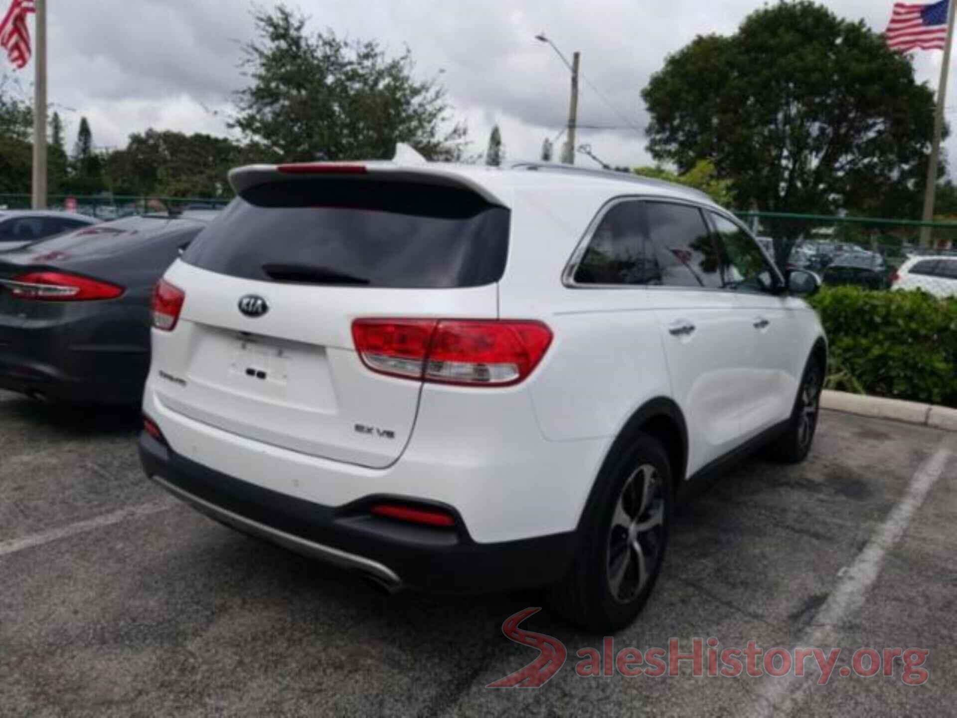 5XYPH4A5XHG331506 2017 KIA SORENTO