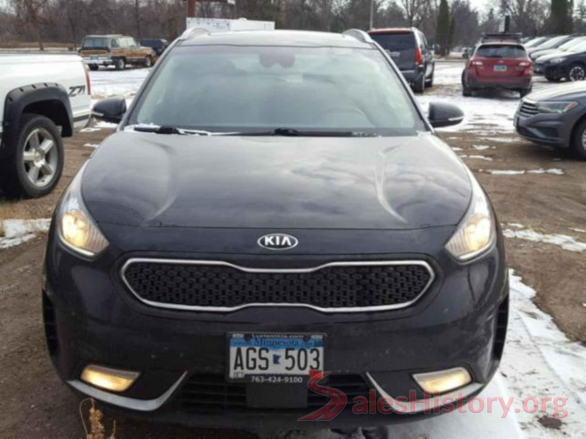 KNDCC3LC2H5087085 2017 KIA NIRO