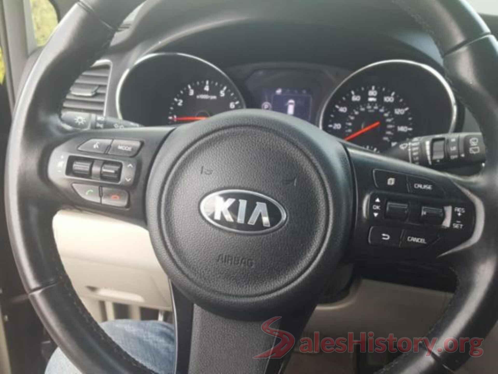 KNDMB5C12G6217053 2016 KIA SEDONA