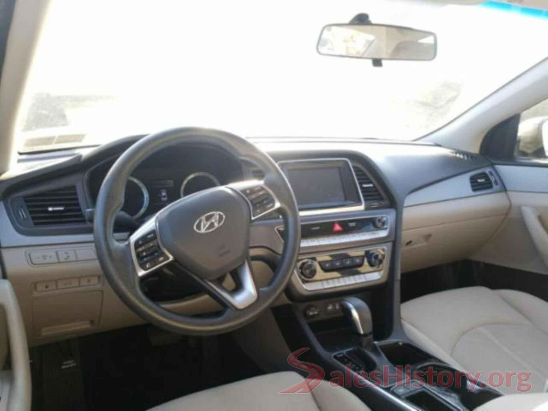 5NPE24AF9JH687574 2018 HYUNDAI SONATA