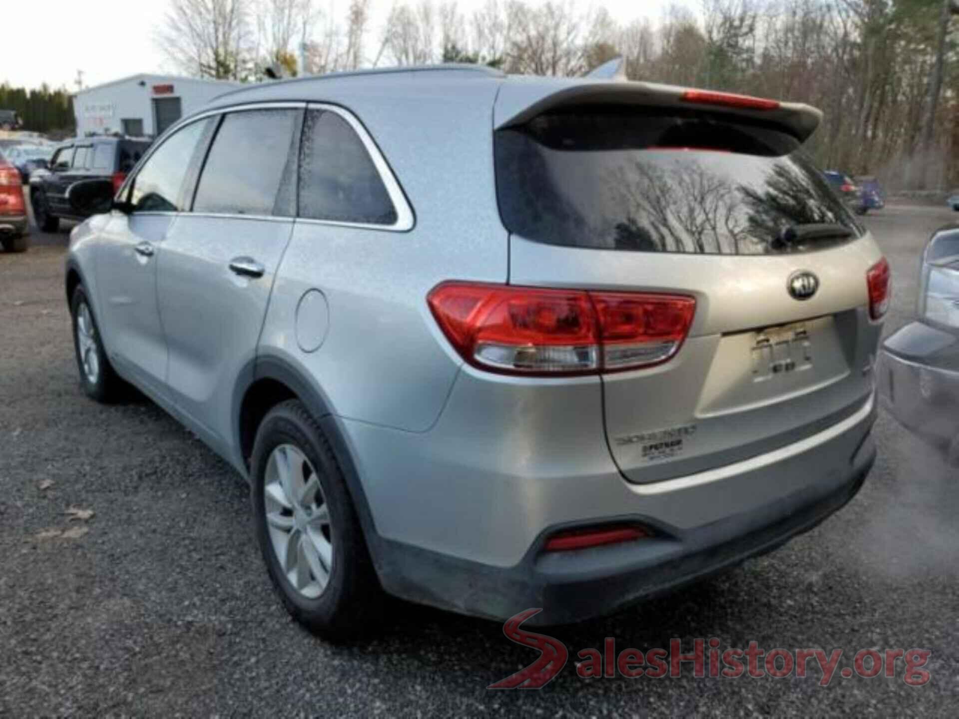 5XYPGDA31JG400218 2018 KIA SORENTO