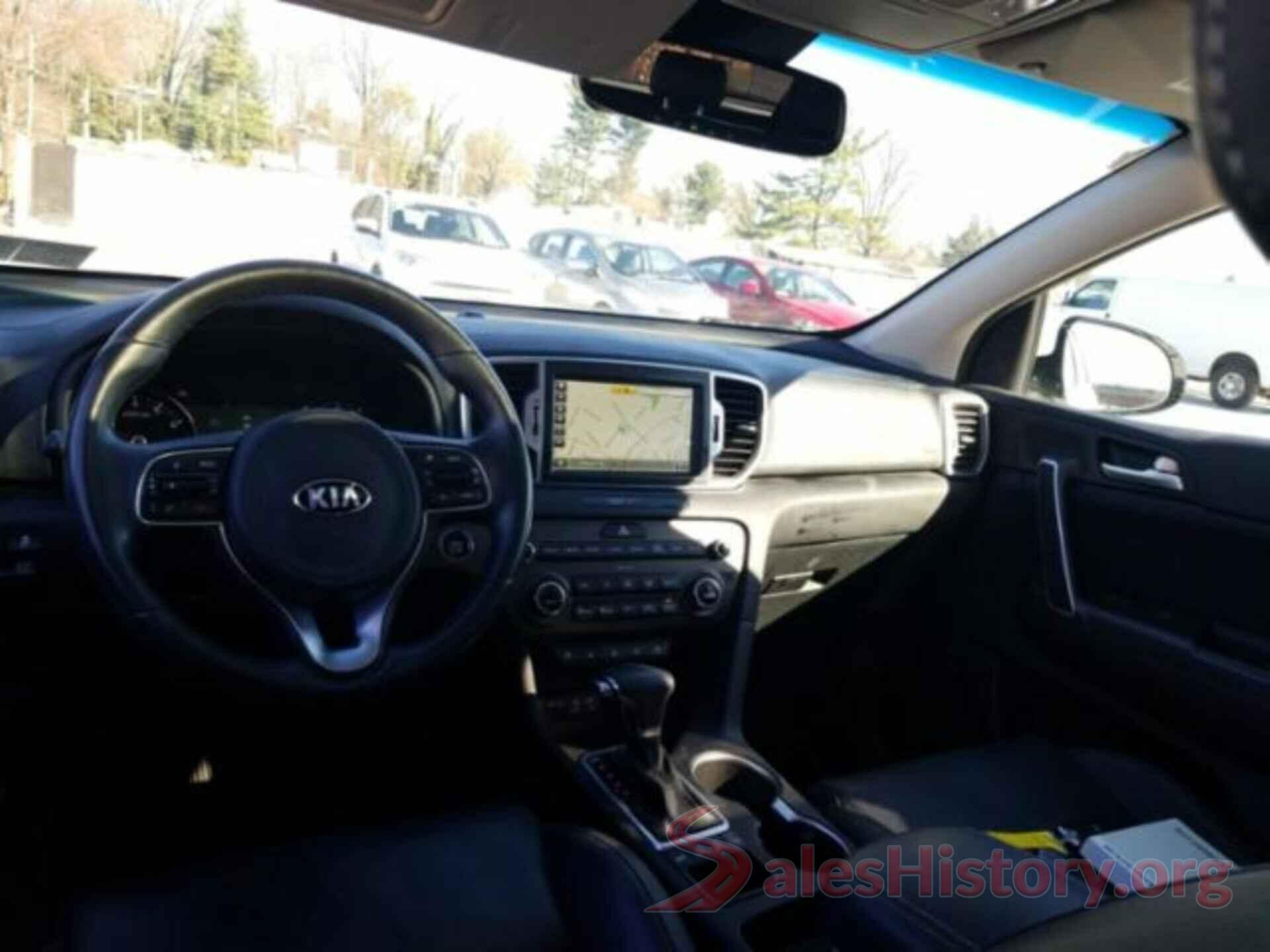 KNDPNCAC0H7267068 2017 KIA SPORTAGE