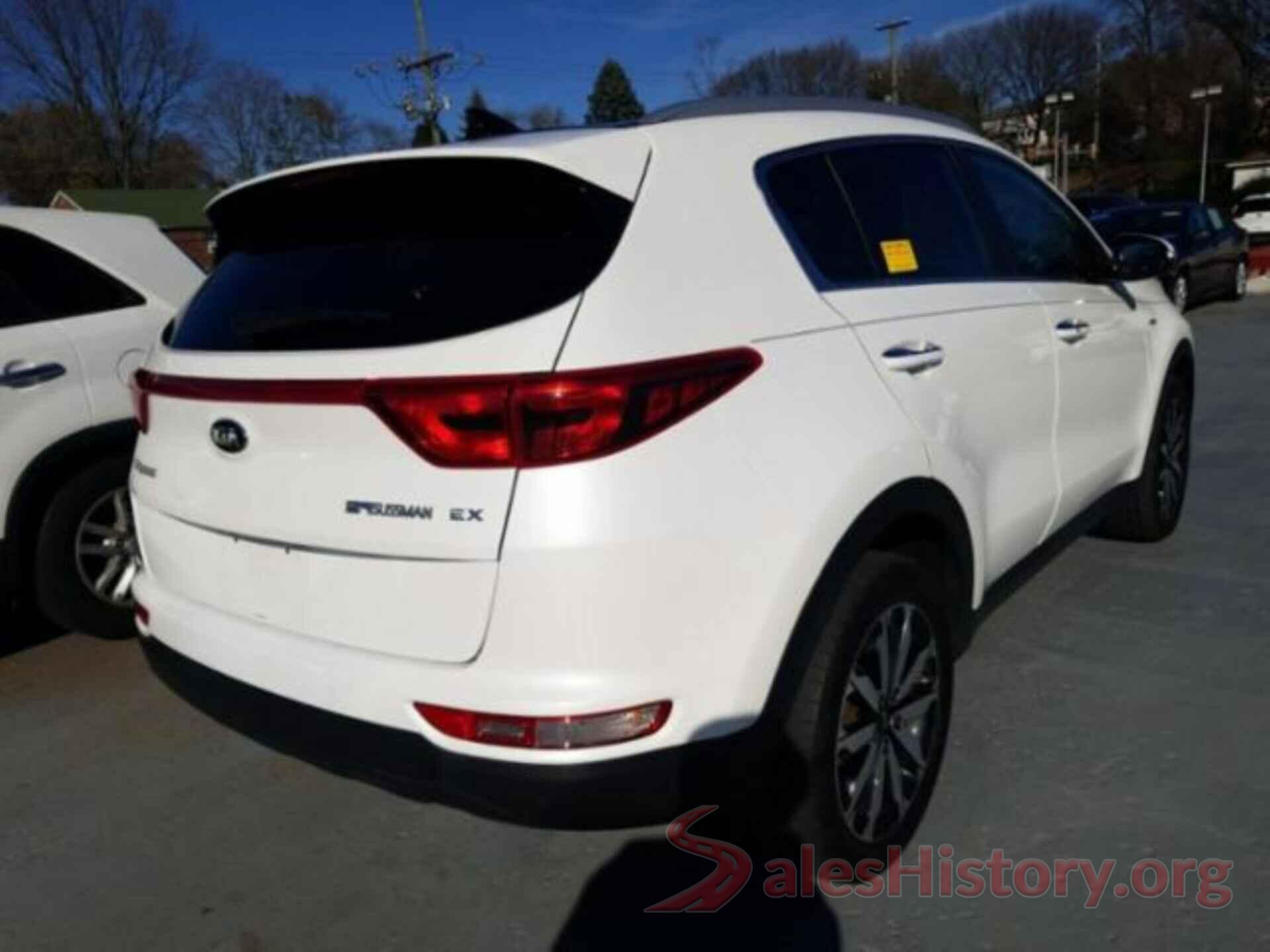 KNDPNCAC0H7267068 2017 KIA SPORTAGE