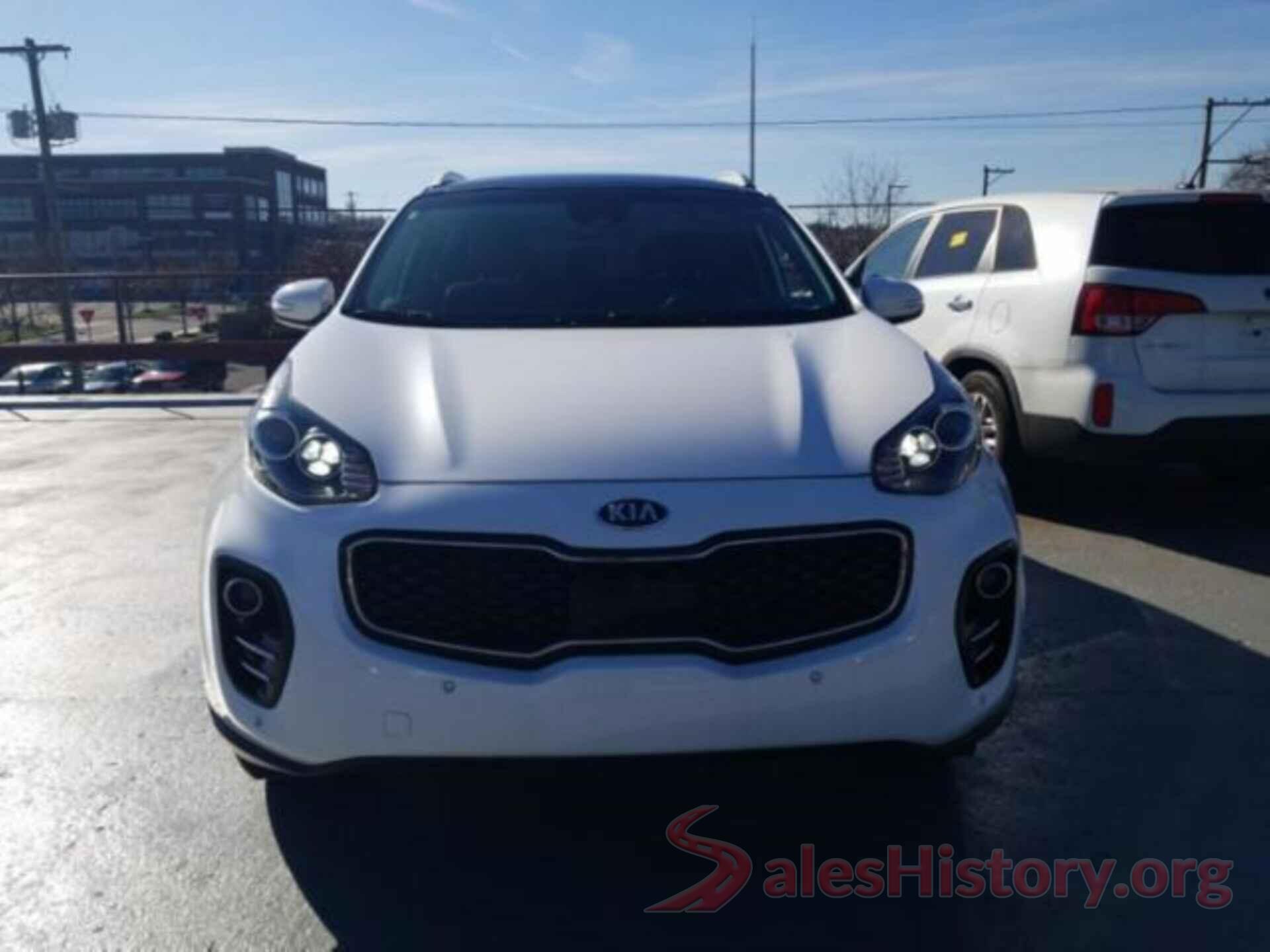 KNDPNCAC0H7267068 2017 KIA SPORTAGE