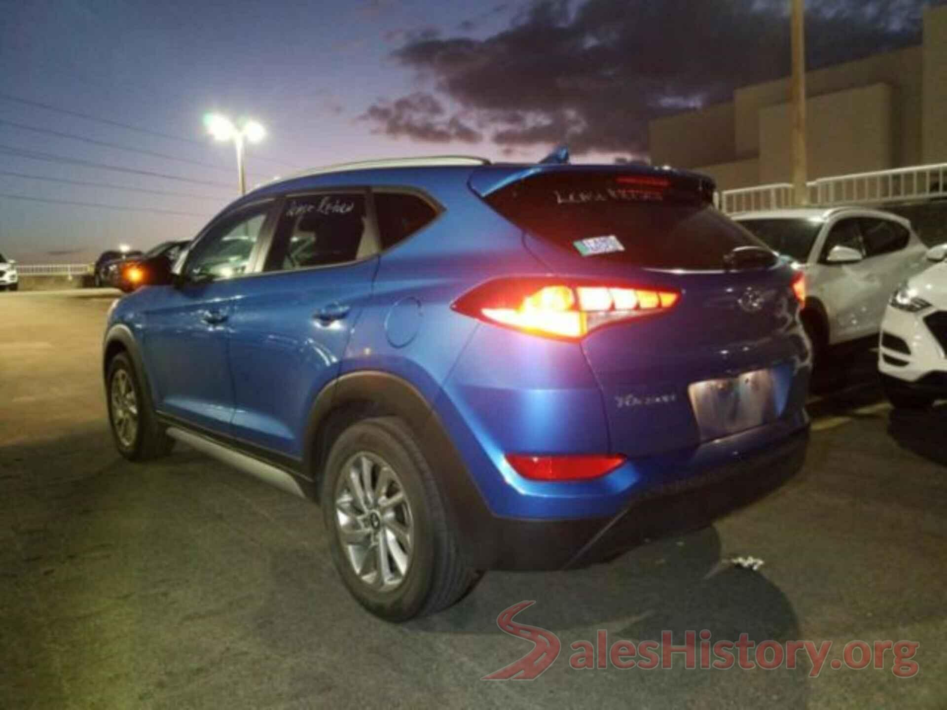 KM8J33A40HU511786 2017 HYUNDAI TUCSON