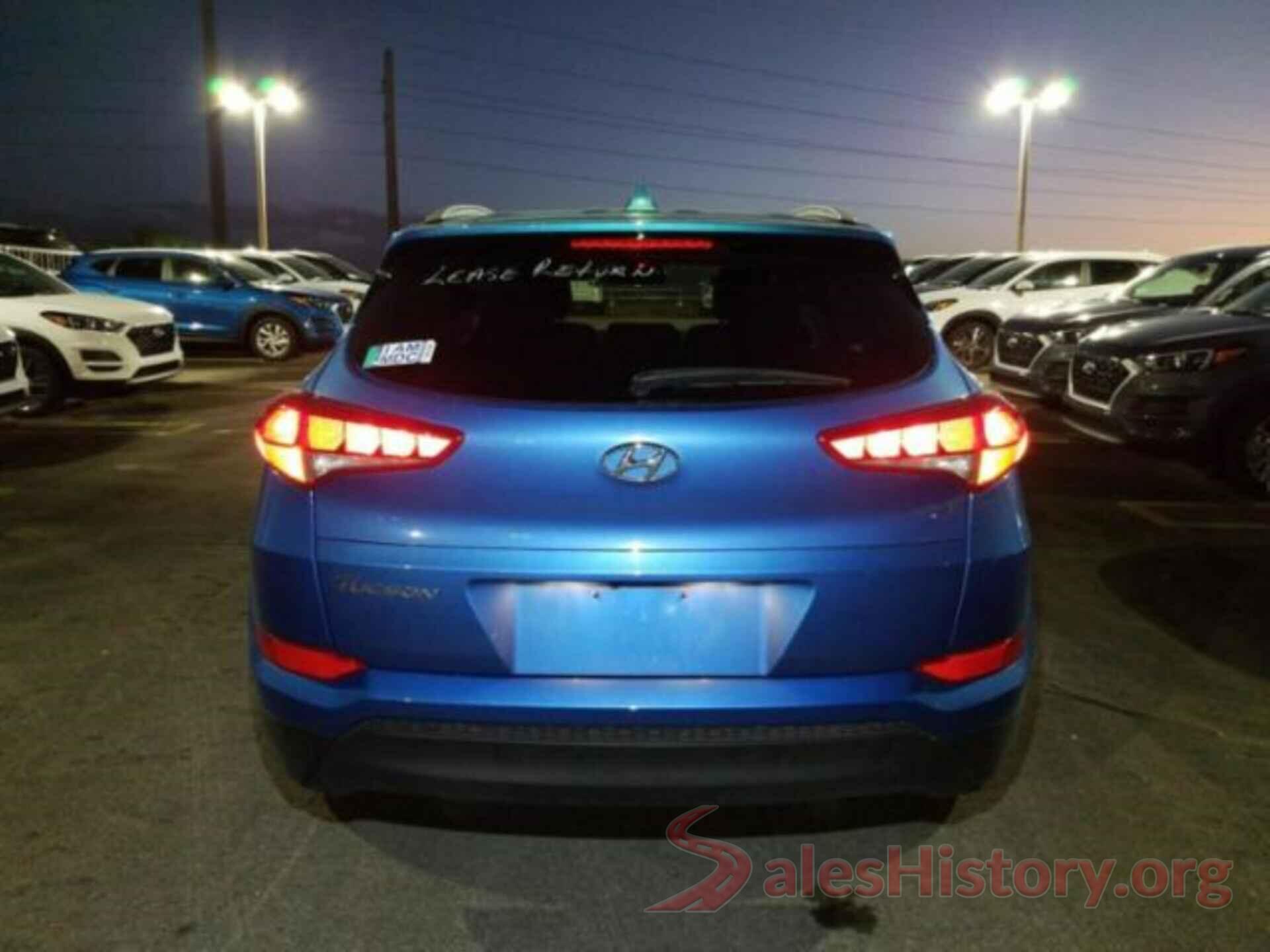 KM8J33A40HU511786 2017 HYUNDAI TUCSON