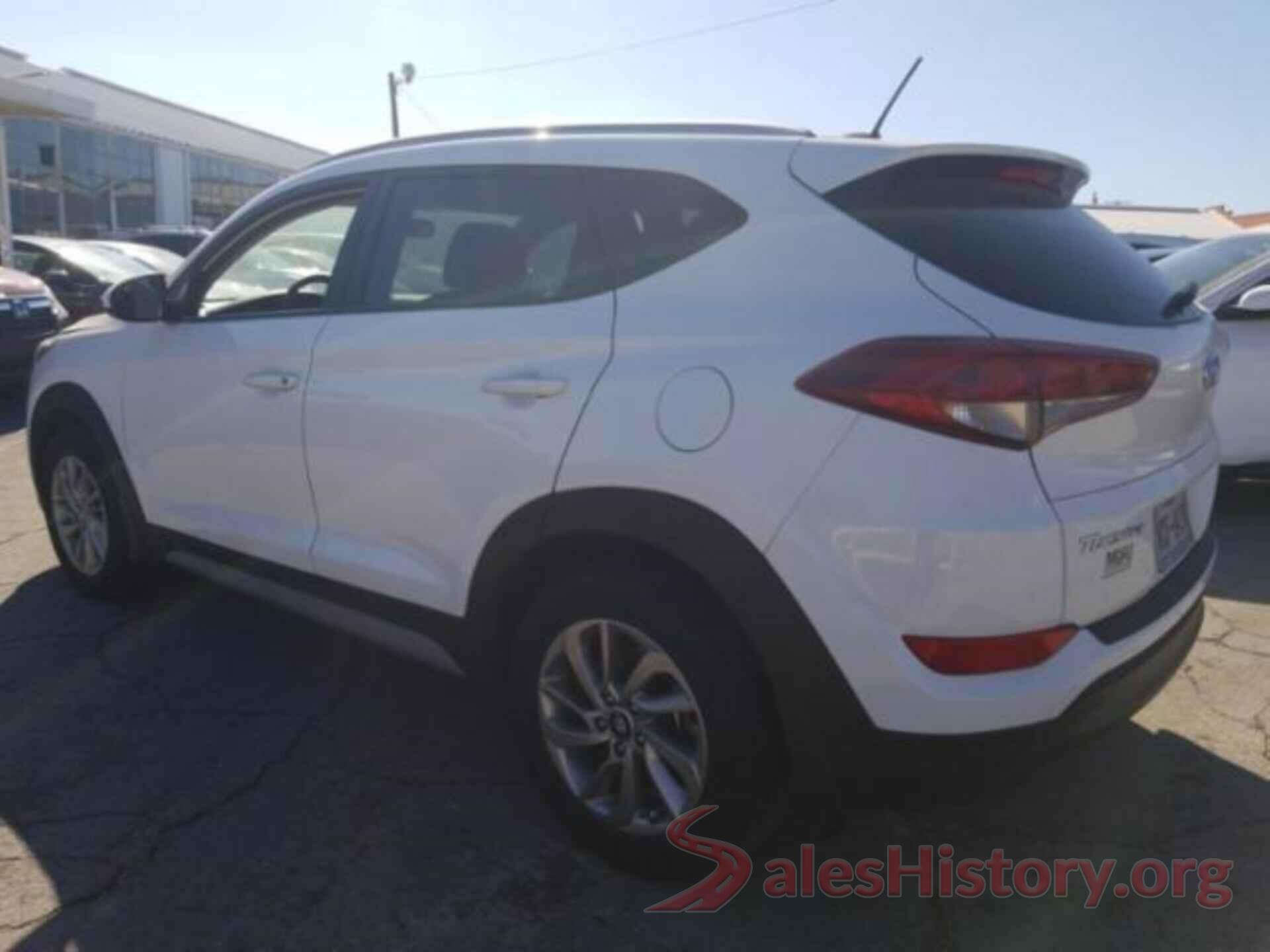 KM8J33A48HU454883 2017 HYUNDAI TUCSON